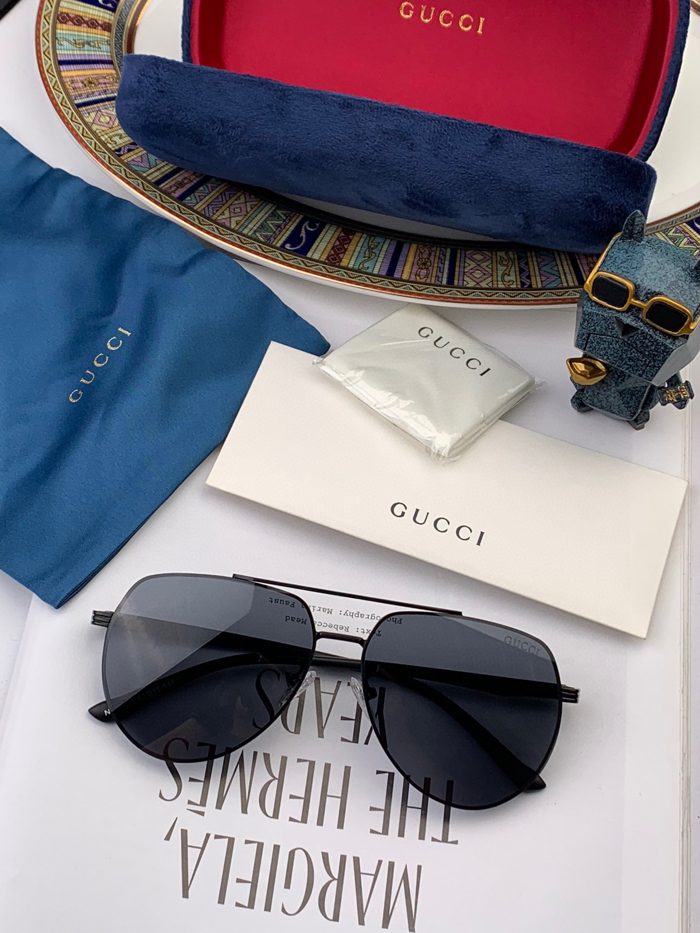        GUCCI 男款炫彩飞行员偏光太阳镜 ❤️材质：高清尼龙加厚卡槽高清偏光镜片 🌹无边框镜架