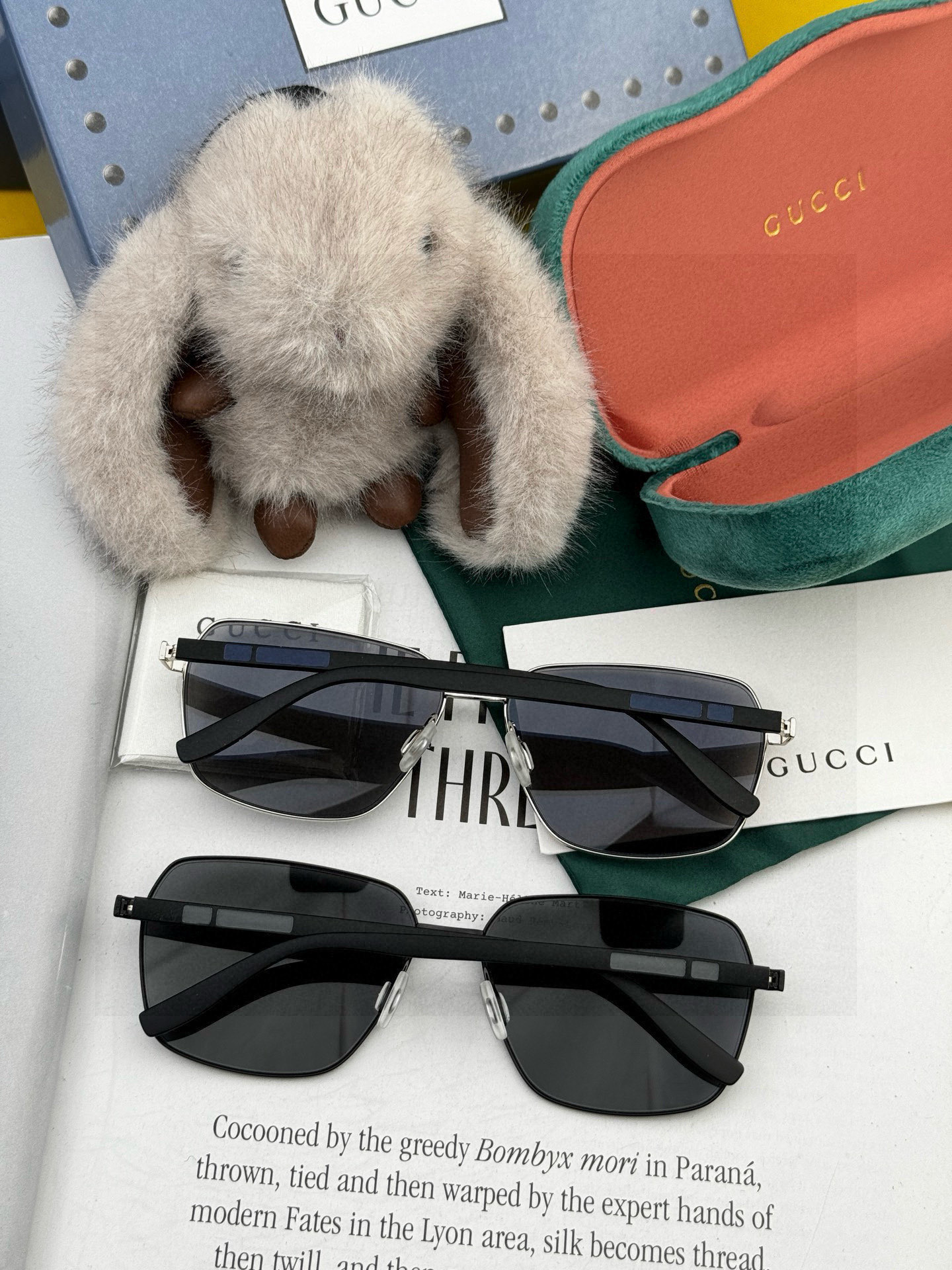         GUCCI 男款炫彩飞行员偏光太阳镜 ❤️材质：高清尼龙加厚卡槽高清偏光镜片 🌹无边框镜