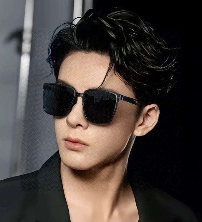 ♦️ GUCCI 2025新款男女情侣款太阳镜多边形墨镜iP电镀永不褪色 超轻超有弹性整幅眼镜无螺丝重要