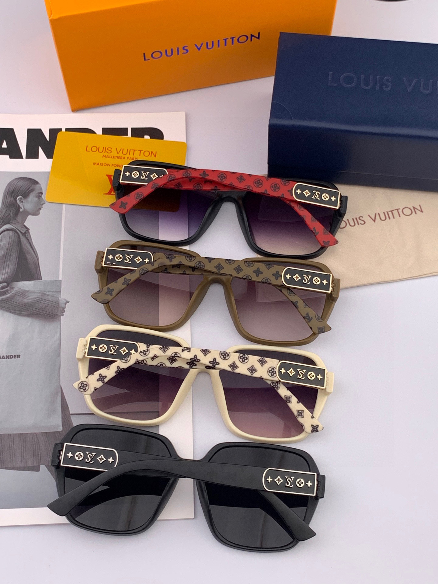  LV 2025年开春新款  潮流爆款 时尚方框太阳镜 高品质 佩戴舒适 网红潮款墨镜 型号L3305