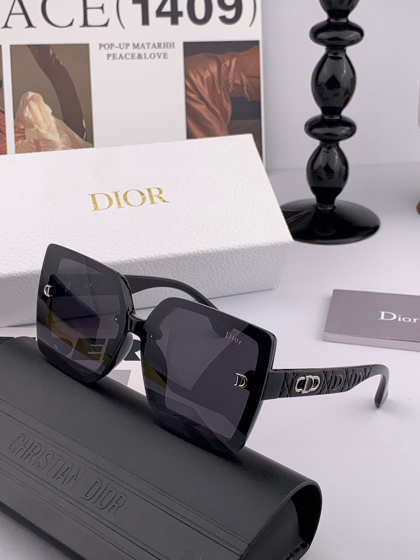 🔺 【DIOR-迪奥】2025开春新款 潮流爆款 时尚方框太阳镜 高品质 佩戴舒适 网红潮款墨镜 型号：