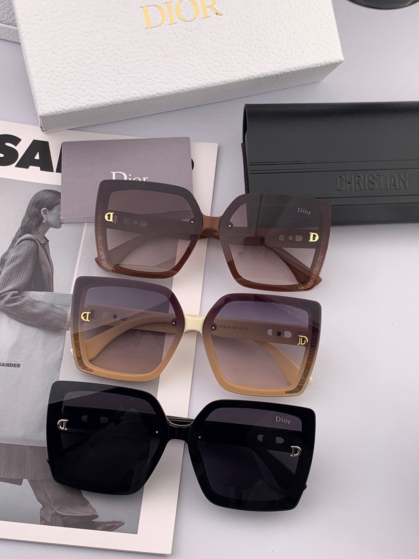 🔺 【DIOR-迪奥】2025开春新款 潮流爆款 时尚方框太阳镜 高品质 佩戴舒适 网红潮款墨镜 型号：