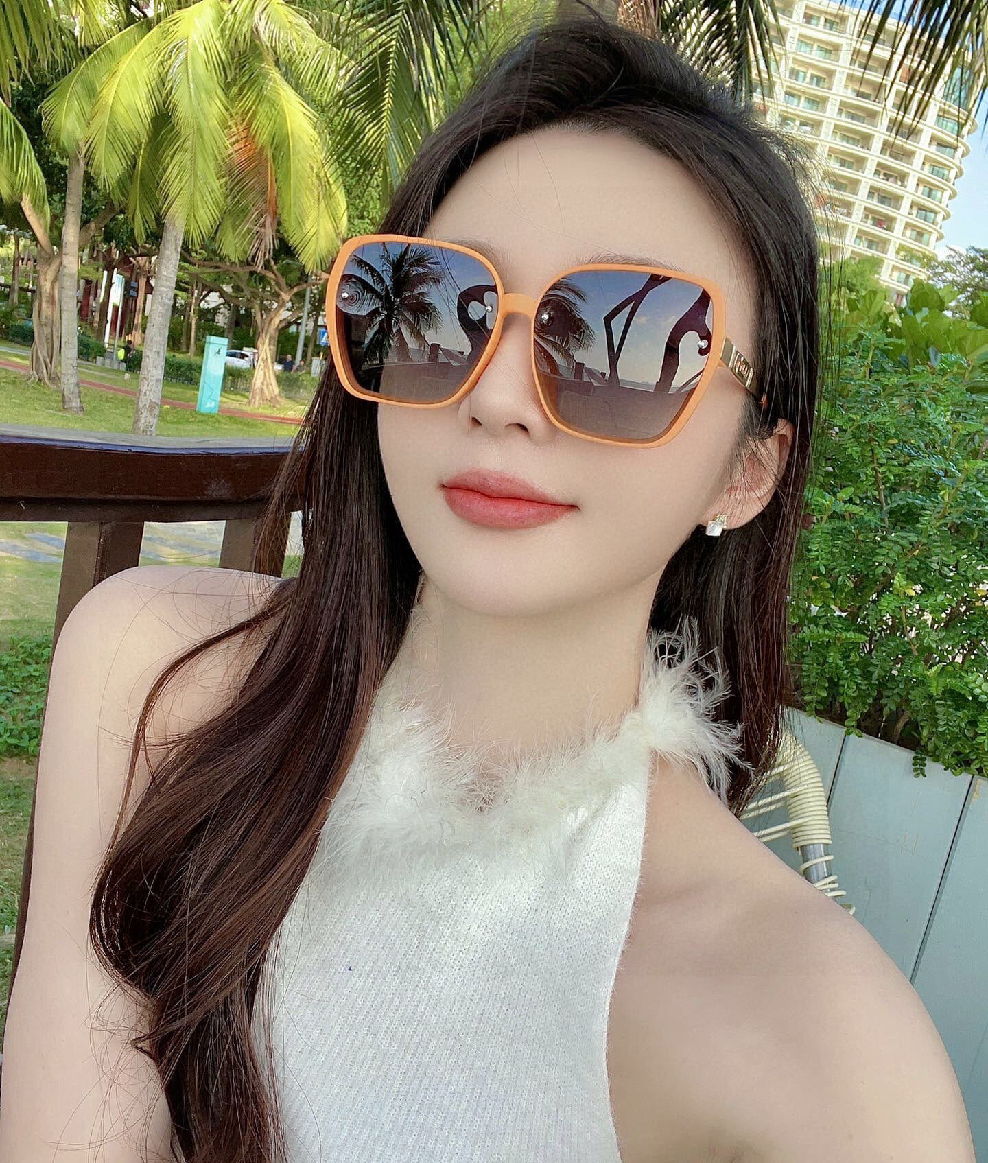 🔺 【芬迪】2025开春新款 潮流爆款 时尚方框偏光太阳镜 高品质 佩戴舒适 网红潮款墨镜 女士高清偏光