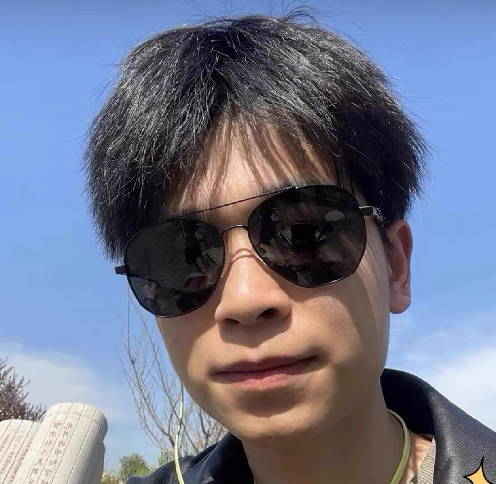   Gucci 。  高品质男女款墨镜   👍 进口宝丽来偏光镜片  。蛤蟆镜 开车钓鱼都可 。百搭显瘦