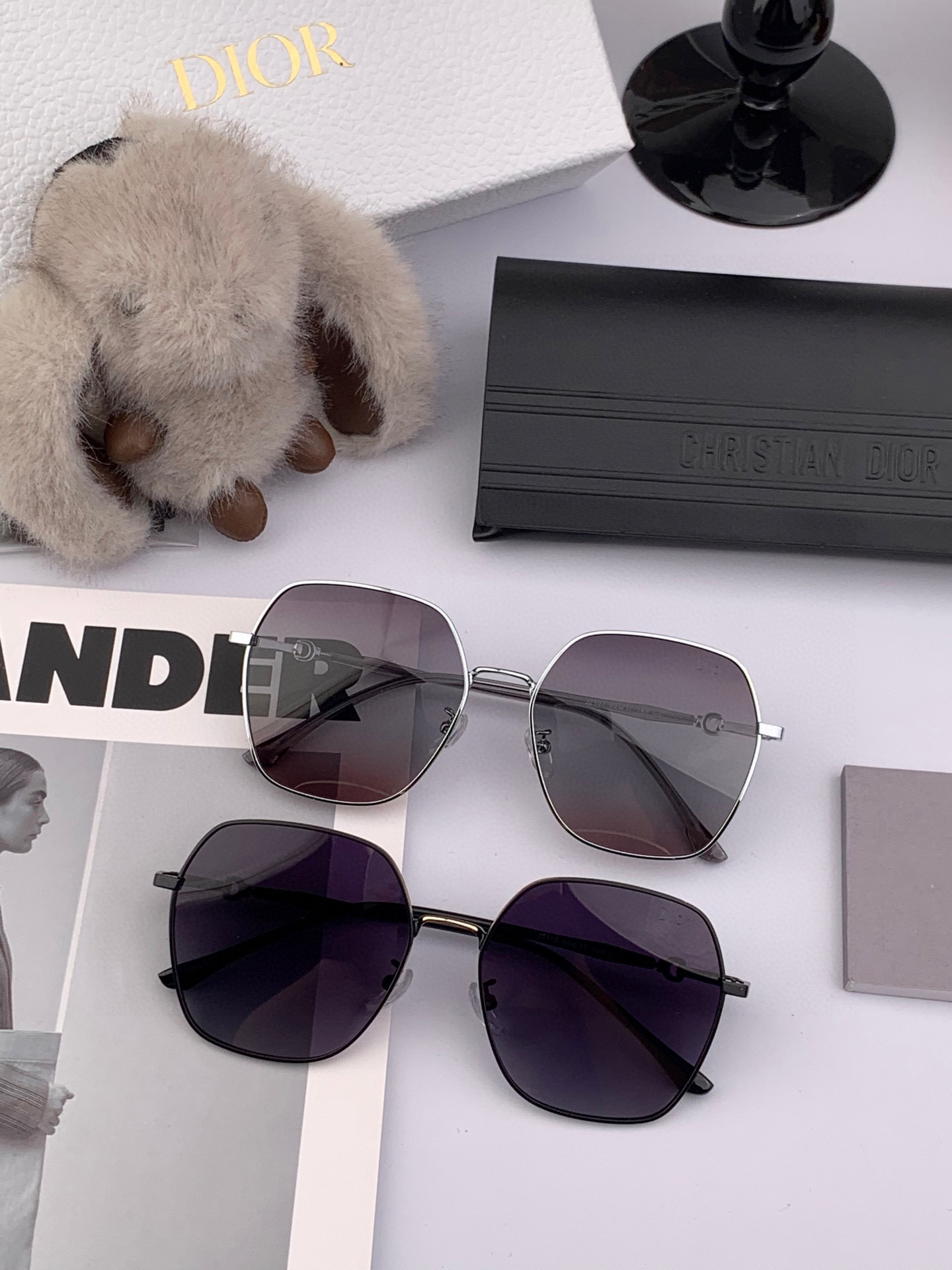   DIOR🌋☔️时尚方框太阳镜顶级奢侈品强 高品质胜利亲亲🍦🍨 得意 气质非凡😄 🍫🍪女士开车墨镜爱情