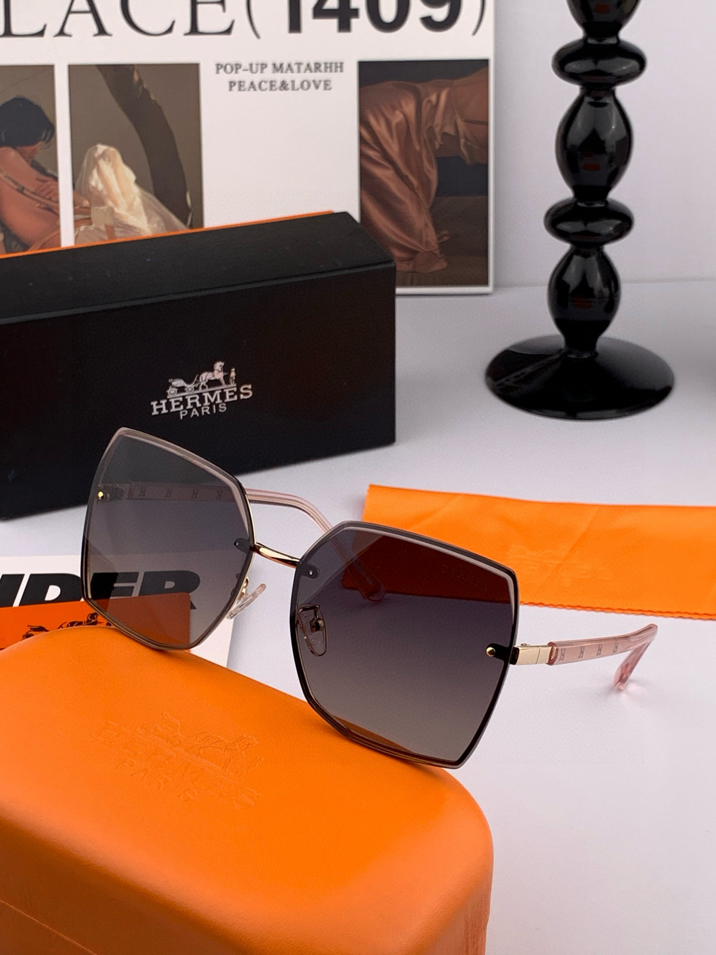 【尼龙偏光系列】爱马仕无框太阳镜墨方框设计，不挑脸型，无论搭配大衣还是连衣裙都非常显气质尼龙偏光镜片预防