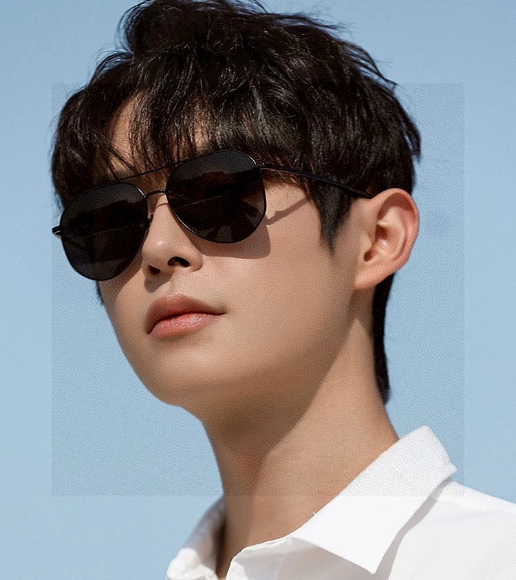   Gucci 。  高品质男女款墨镜   👍 进口宝丽来偏光镜片  。蛤蟆镜 开车钓鱼都可 。百搭显瘦