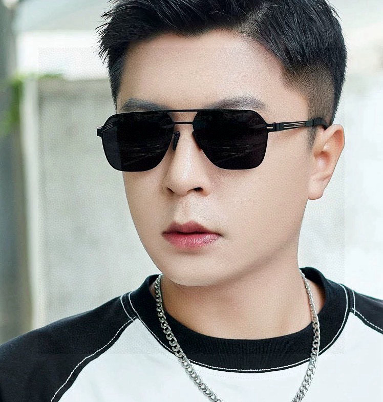 ♦️GUCCI 2025新款男女情侣款太阳镜多边形墨镜iP电镀永不褪色 超轻超有弹性整幅眼镜无螺丝重要的