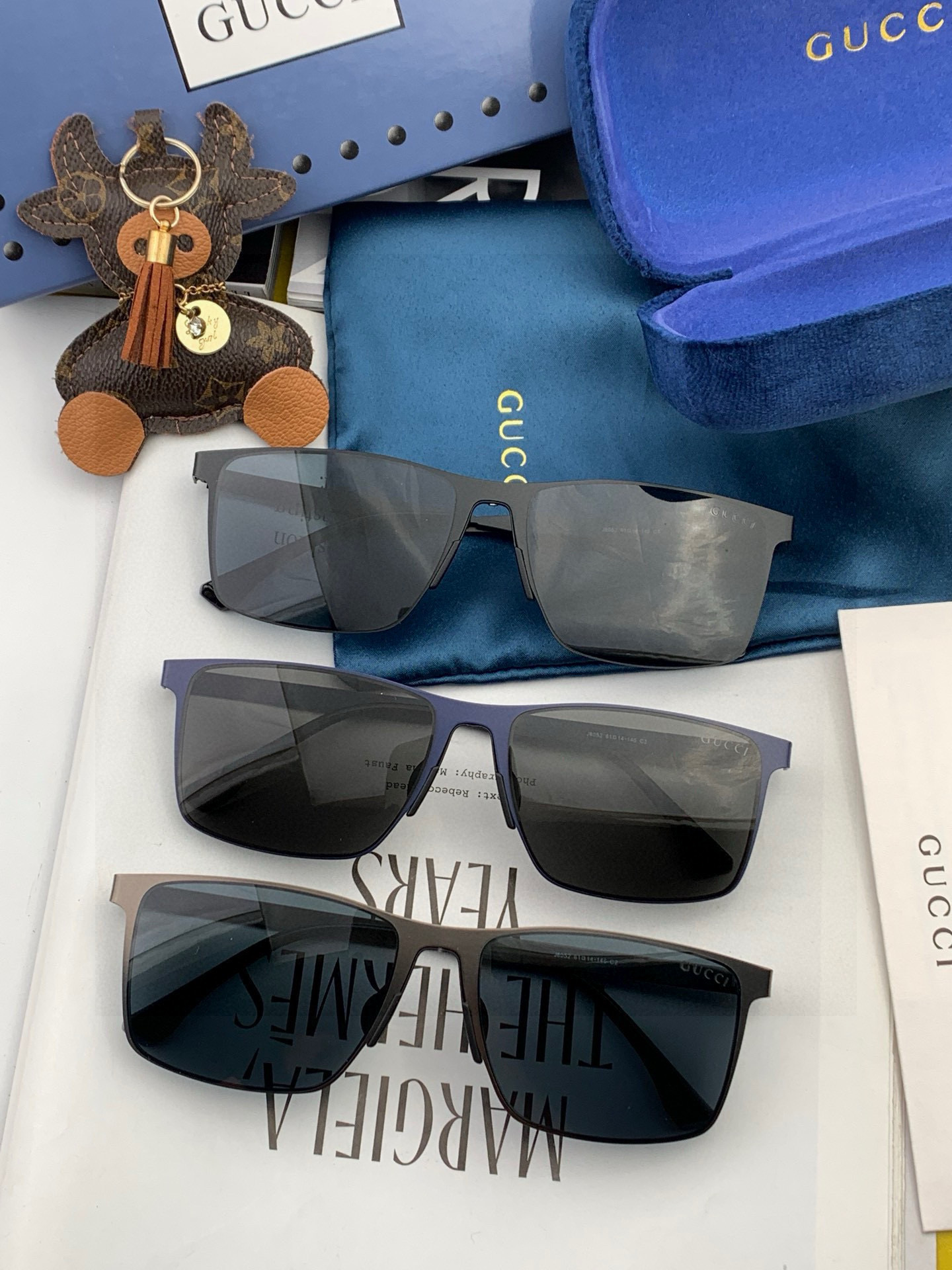        GUCCI 男款炫彩飞行员偏光太阳镜 ❤️材质：高清尼龙加厚卡槽高清偏光镜片 🌹无边框镜架