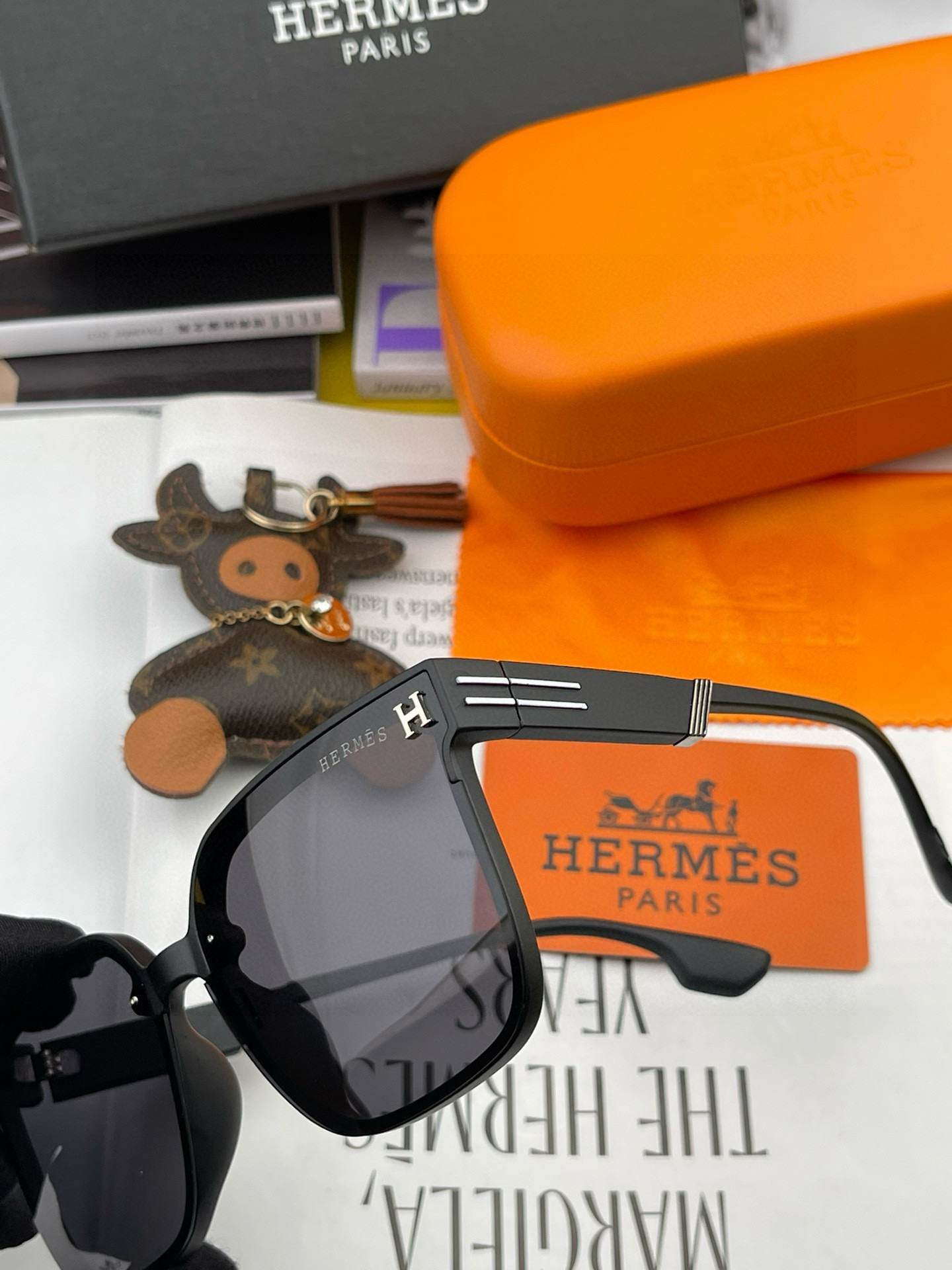   【TR偏光系列太阳镜】HERMES 爱马仕 🎈原版出货 网红超爆款💙经典奢华全球风强酷亲亲 时尚方框