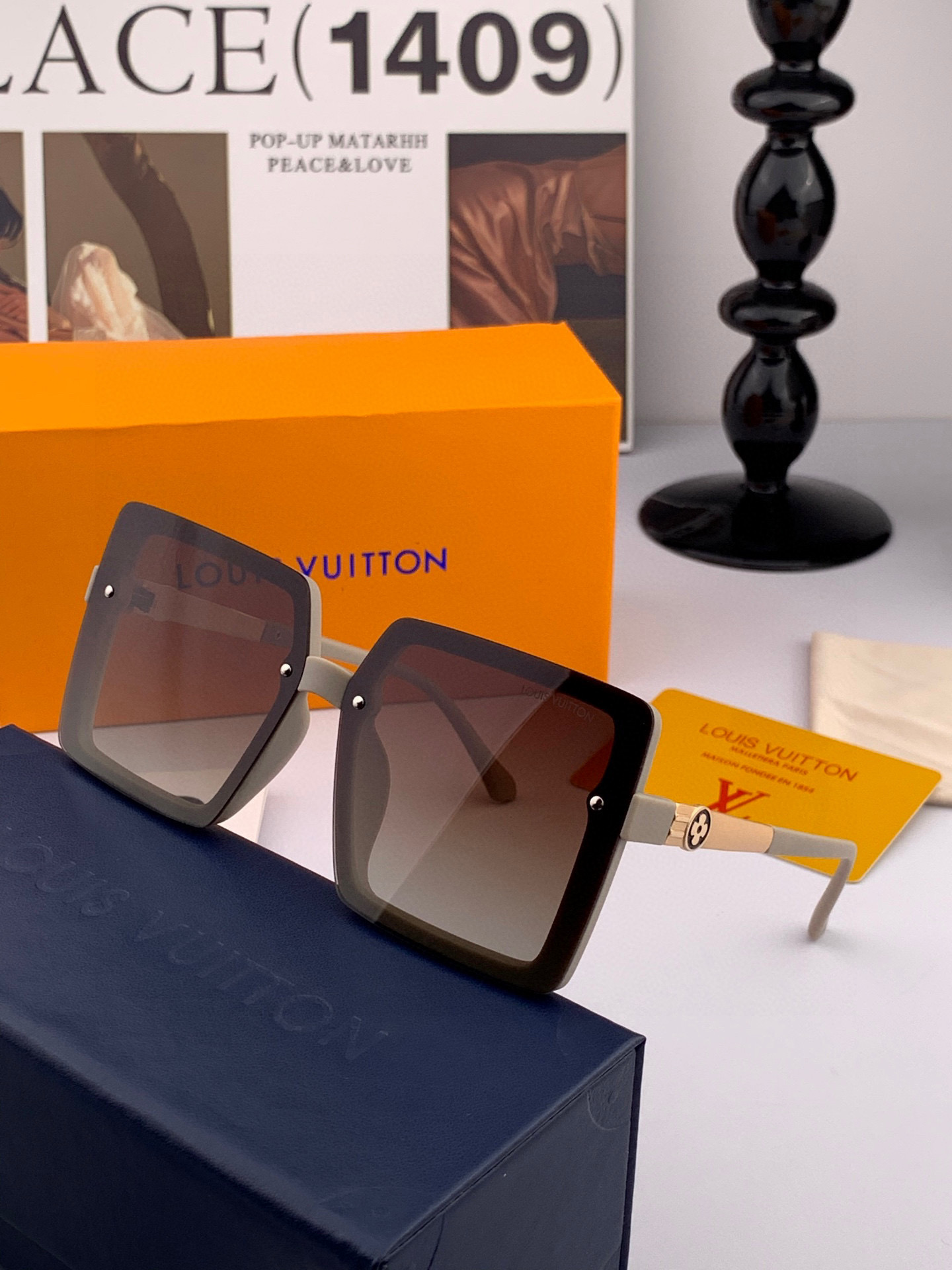    【TR偏光系列】lv大框太阳镜墨镜经典的方框设计，不挑脸型，无论搭配大衣还是连衣裙都非常显气质偏光