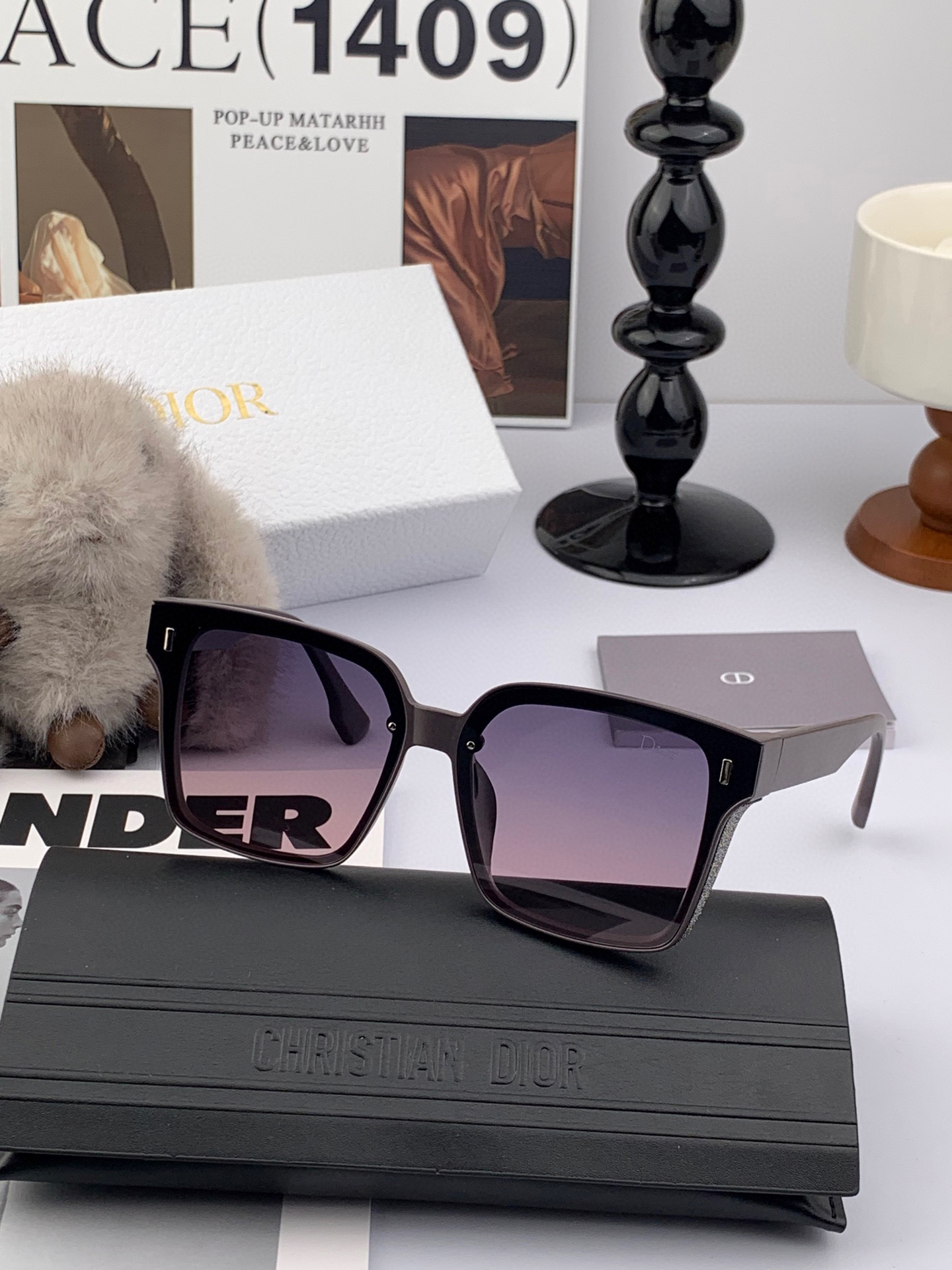 🔺 【DIOR-迪奥】2025开春新款 潮流爆款 时尚方框偏光太阳镜 高品质 佩戴舒适 网红潮款墨镜 女