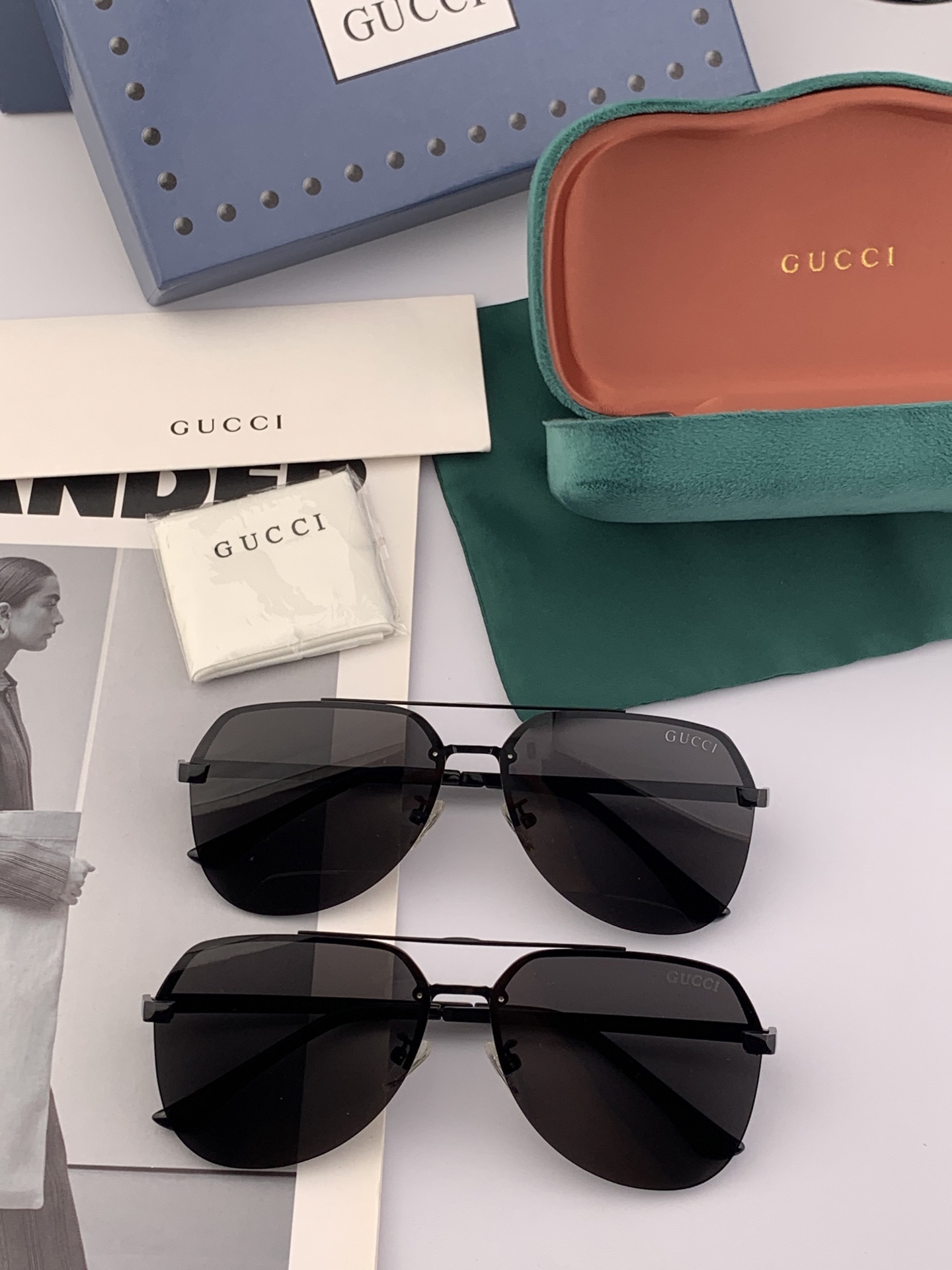  GUCCI 官网同步。  高品质男女款墨镜   👍 进口宝丽来偏光镜片  。蛤蟆镜 开车钓鱼都可 。型