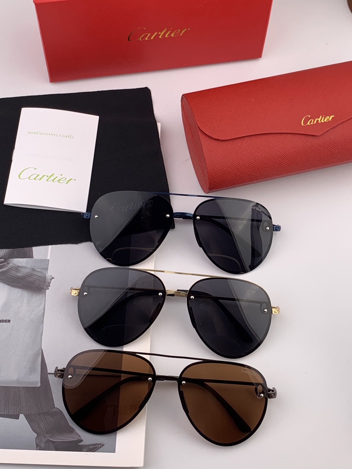  【Cartier  卡地亚】 👑男女款偏光墨镜  双色烤漆工艺  进口宝丽来偏光镜片   顶级做工彰显