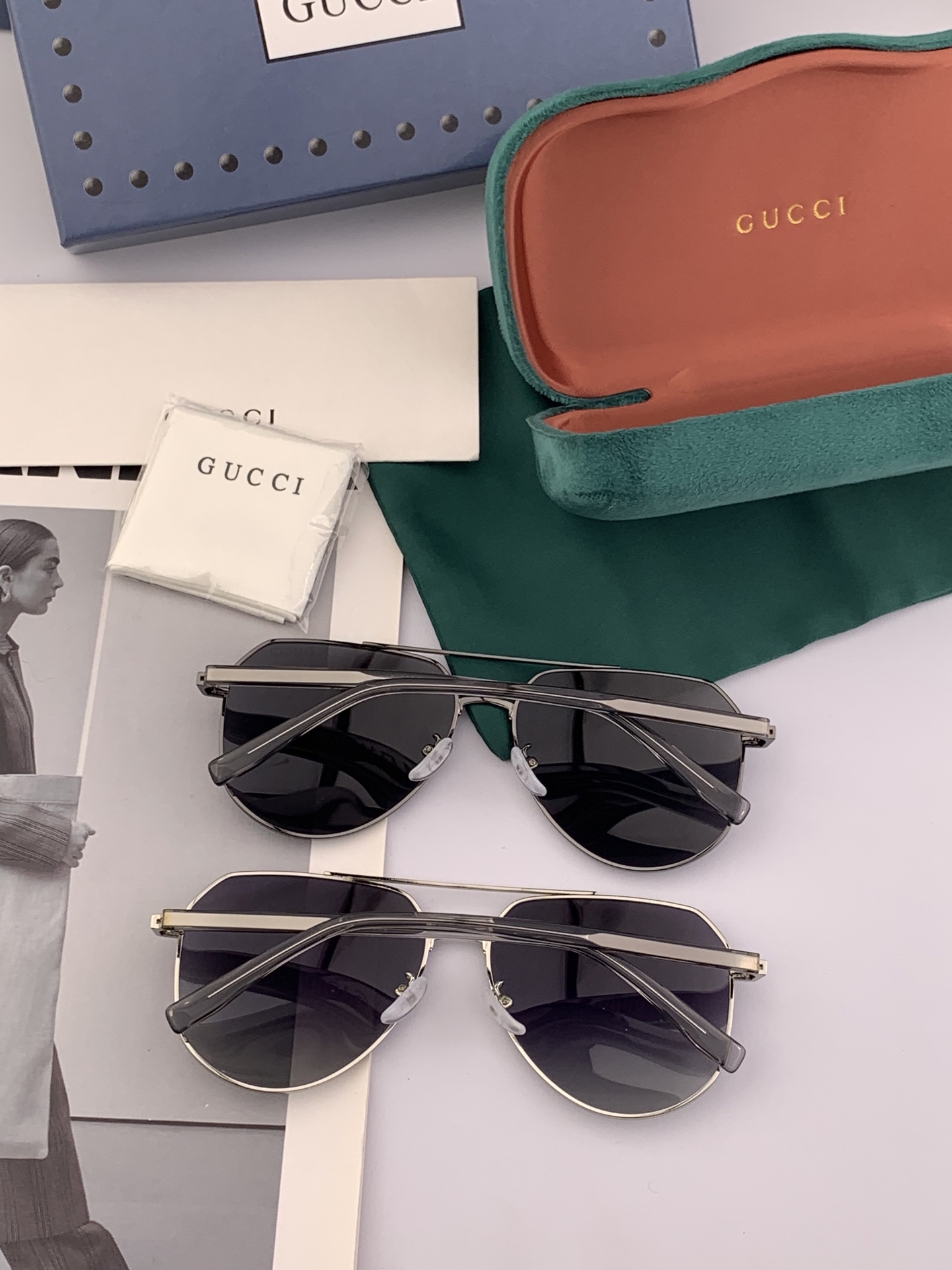   Gucci 。  高品质男女款墨镜   👍 进口宝丽来偏光镜片  。蛤蟆镜 开车钓鱼都可 。百搭显瘦