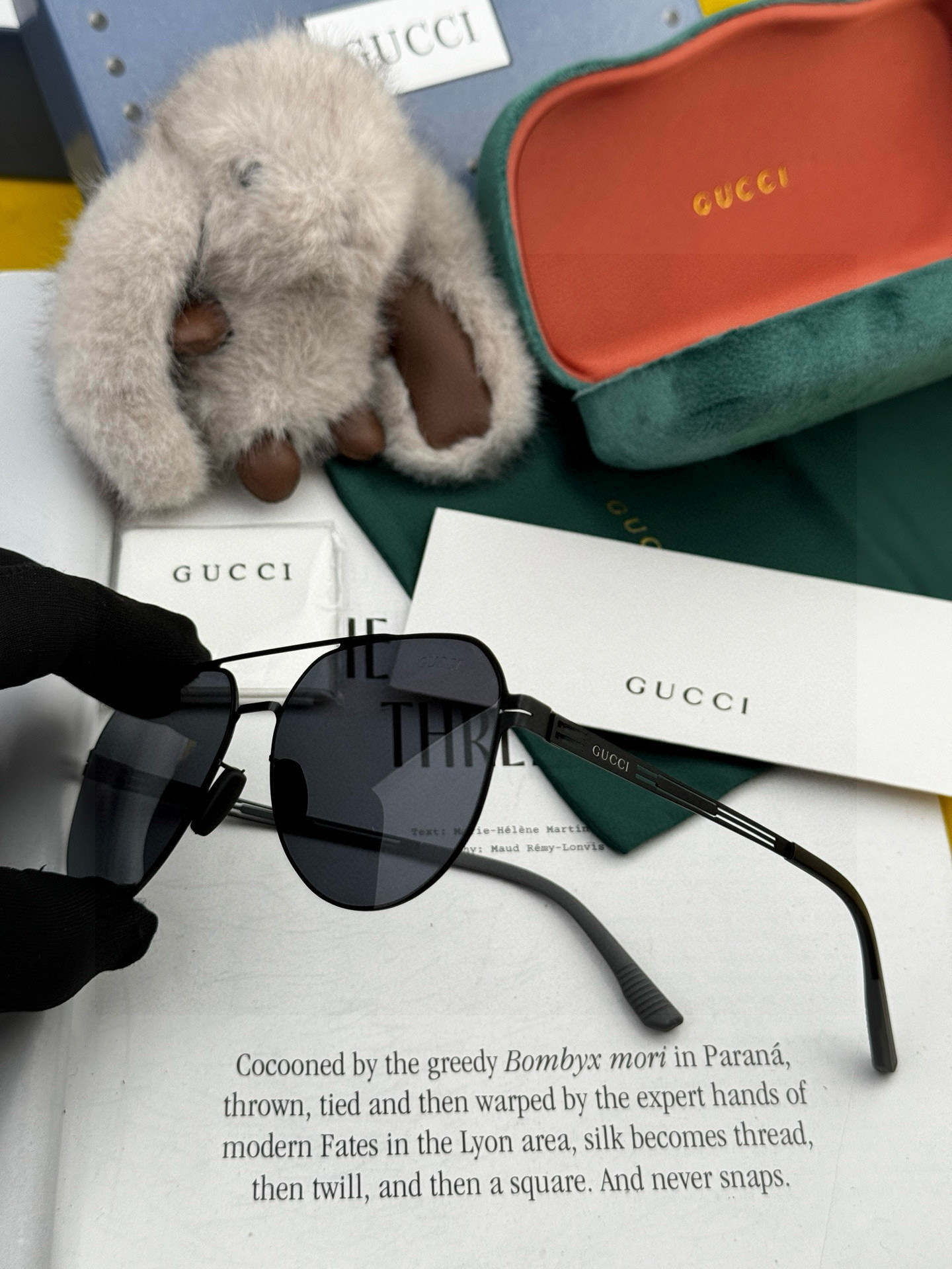 ♦️ GUCCI 2025新款男女情侣款太阳镜多边形墨镜iP电镀永不褪色 超轻超有弹性整幅眼镜无螺丝重要