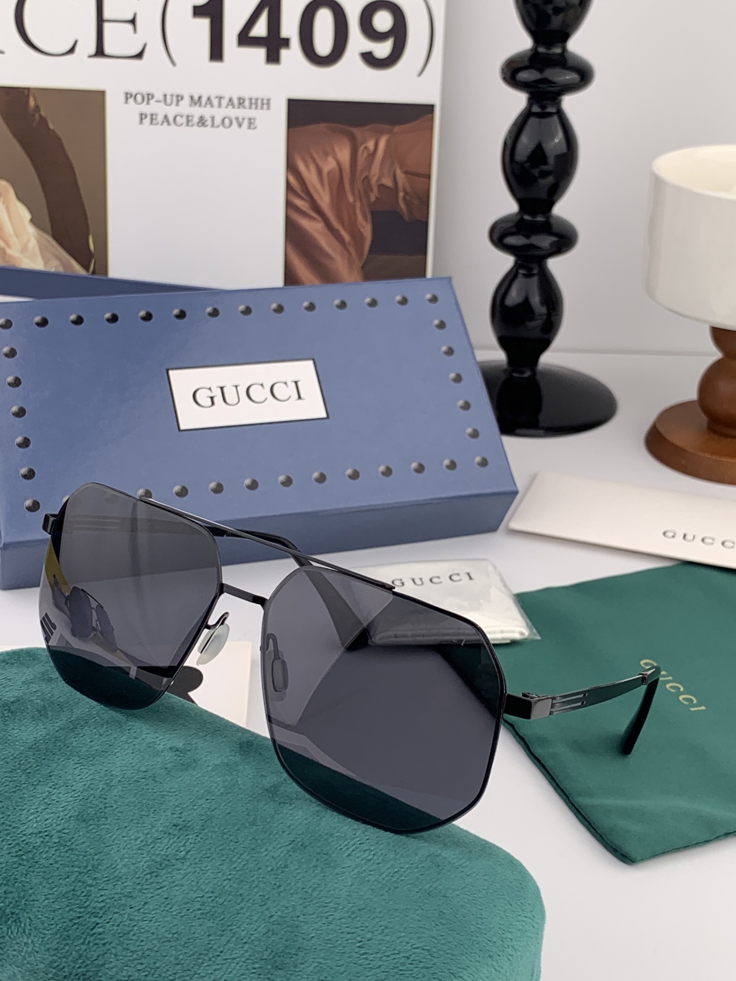        GUCCI 男款炫彩飞行员偏光太阳镜 ❤️材质：高清尼龙加厚卡槽高清偏光镜片 🌹无边框镜架