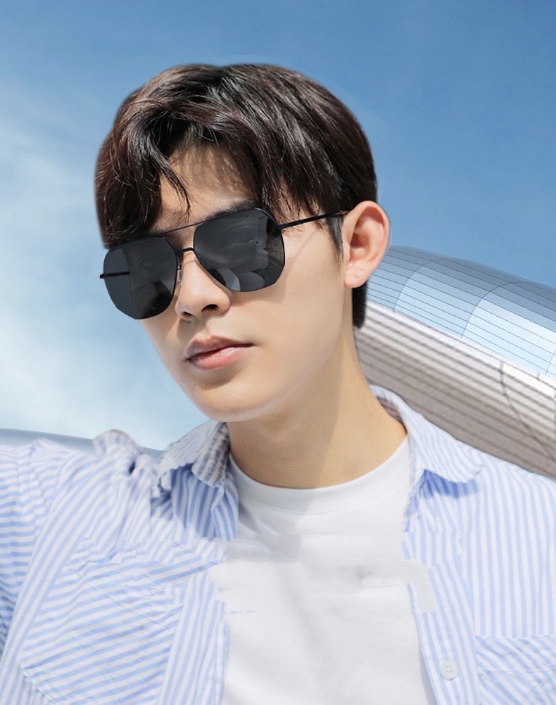         GUCCI 男款炫彩飞行员偏光太阳镜 ❤️材质：高清尼龙加厚卡槽高清偏光镜片 🌹无边框镜