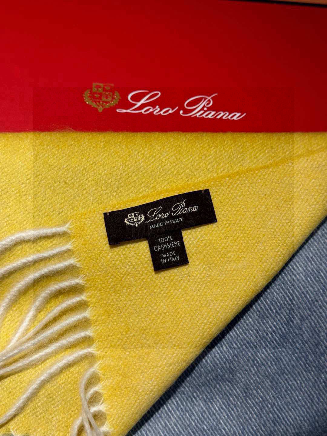  ✨✨太美了😍 【皮安娜】情侣款  美到要尖叫😱专柜最新款🎊英伦欧美范儿「多色渐变」又是一款即时尚又实用