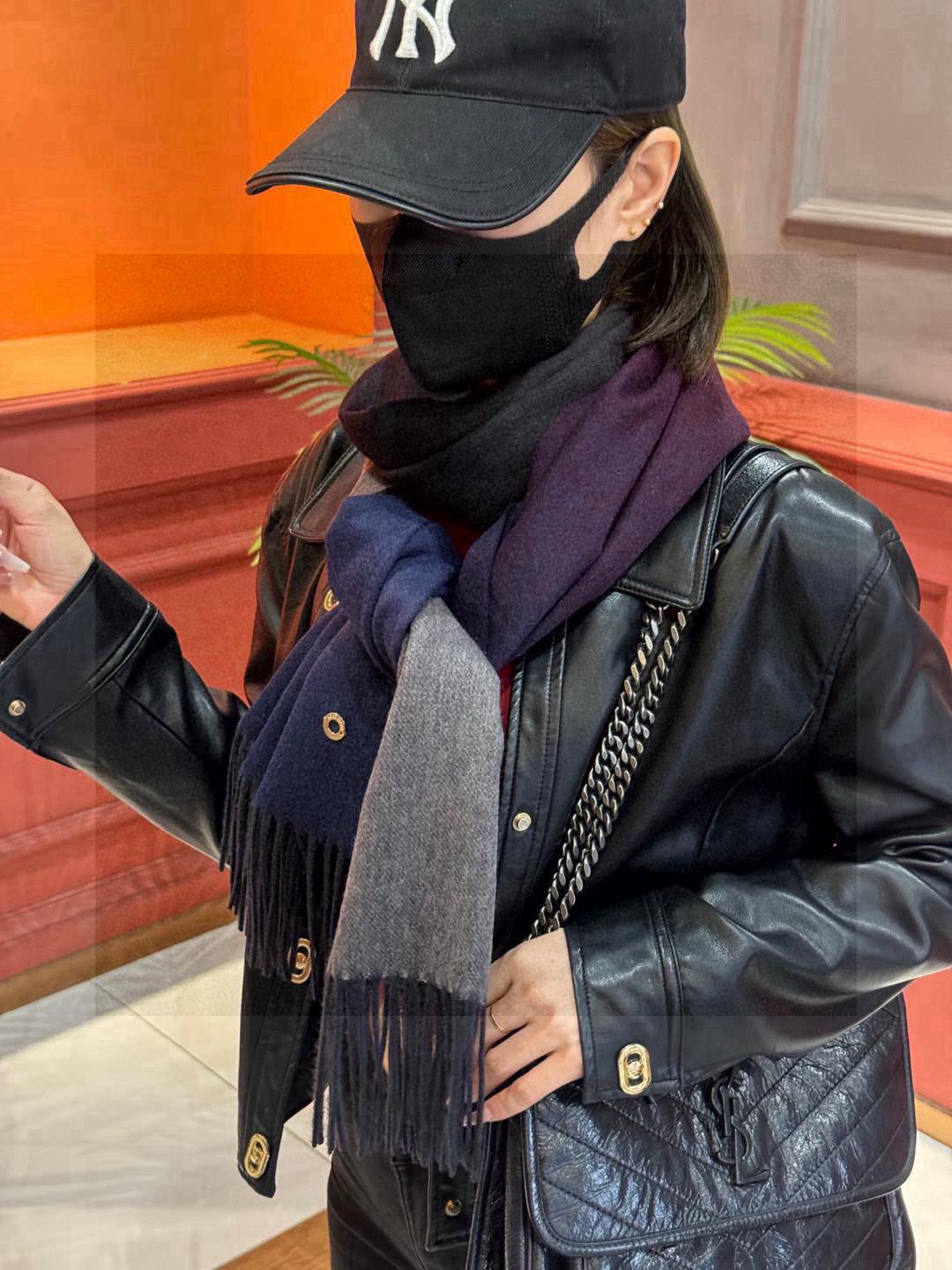  ✨✨太美了😍 【皮安娜】情侣款  美到要尖叫😱专柜最新款🎊英伦欧美范儿「多色渐变」又是一款即时尚又实用