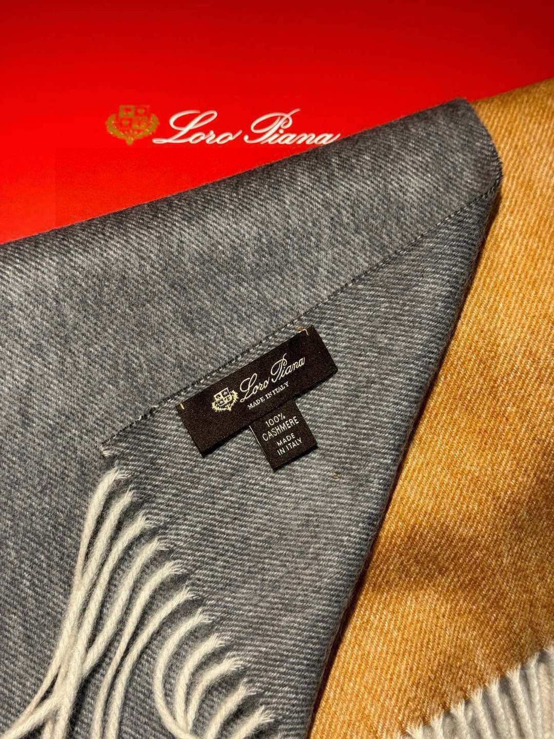  ✨✨太美了😍 【皮安娜】情侣款  美到要尖叫😱专柜最新款🎊英伦欧美范儿「多色渐变」又是一款即时尚又实用