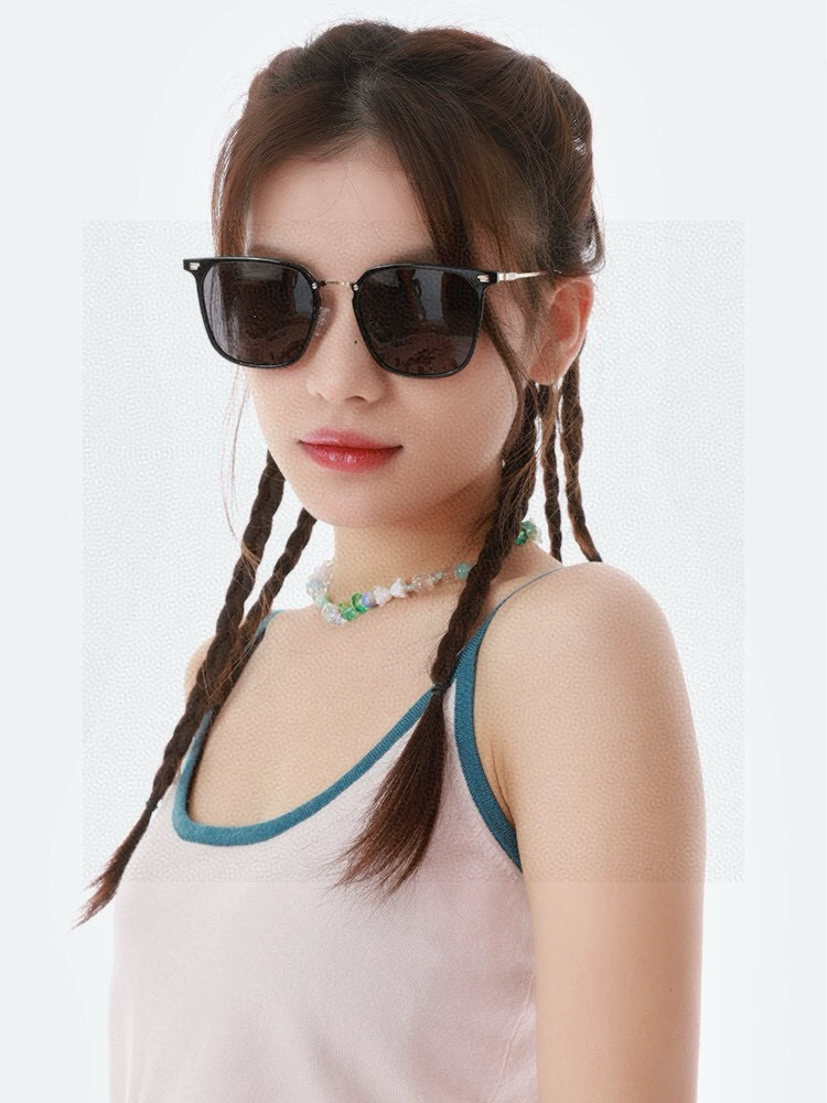 NO:369709,Gucci Gucci New one-piece driving mirror sunglasses must be used for traveling many celebrities. Sunglasses, men and women, sunglasses, flying models, G81937 glasses, sunglasses, sunglasses, glasses, gucci19860909Gucci古奇 新款连体驶驾镜墨镜出行必众备多明星同款 太阳镜 男女太士阳镜飞行 型号G81937眼镜墨镜太阳镜,眼镜,gucci,glasses