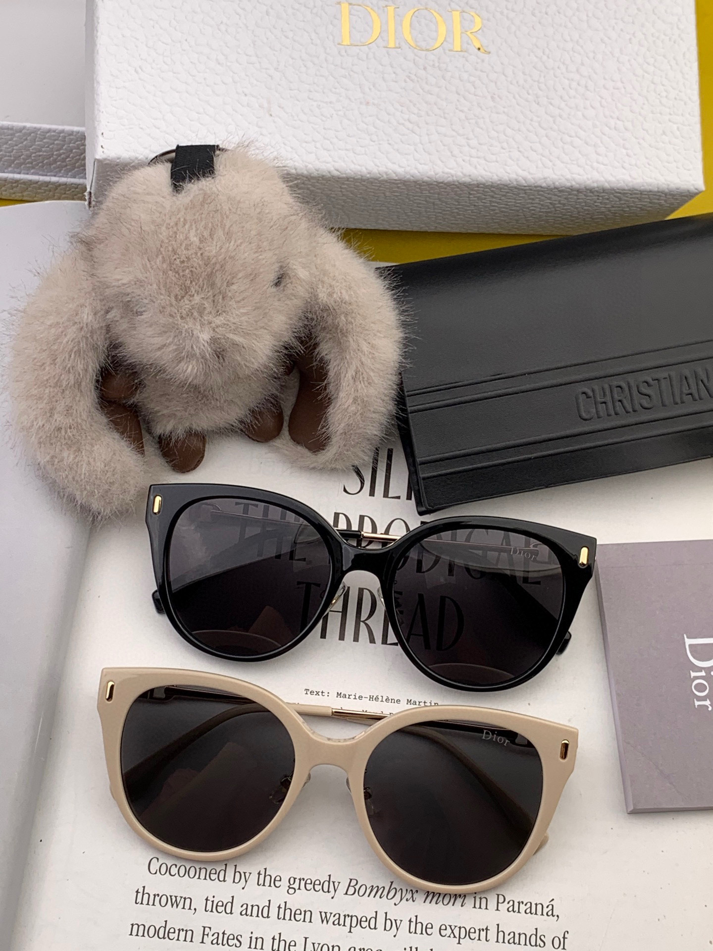   【DIOR】2025新款潮流爆款 时尚方框太阳镜 佩戴舒适 网红潮款墨镜  女士高清加厚偏光太阳镜🕶