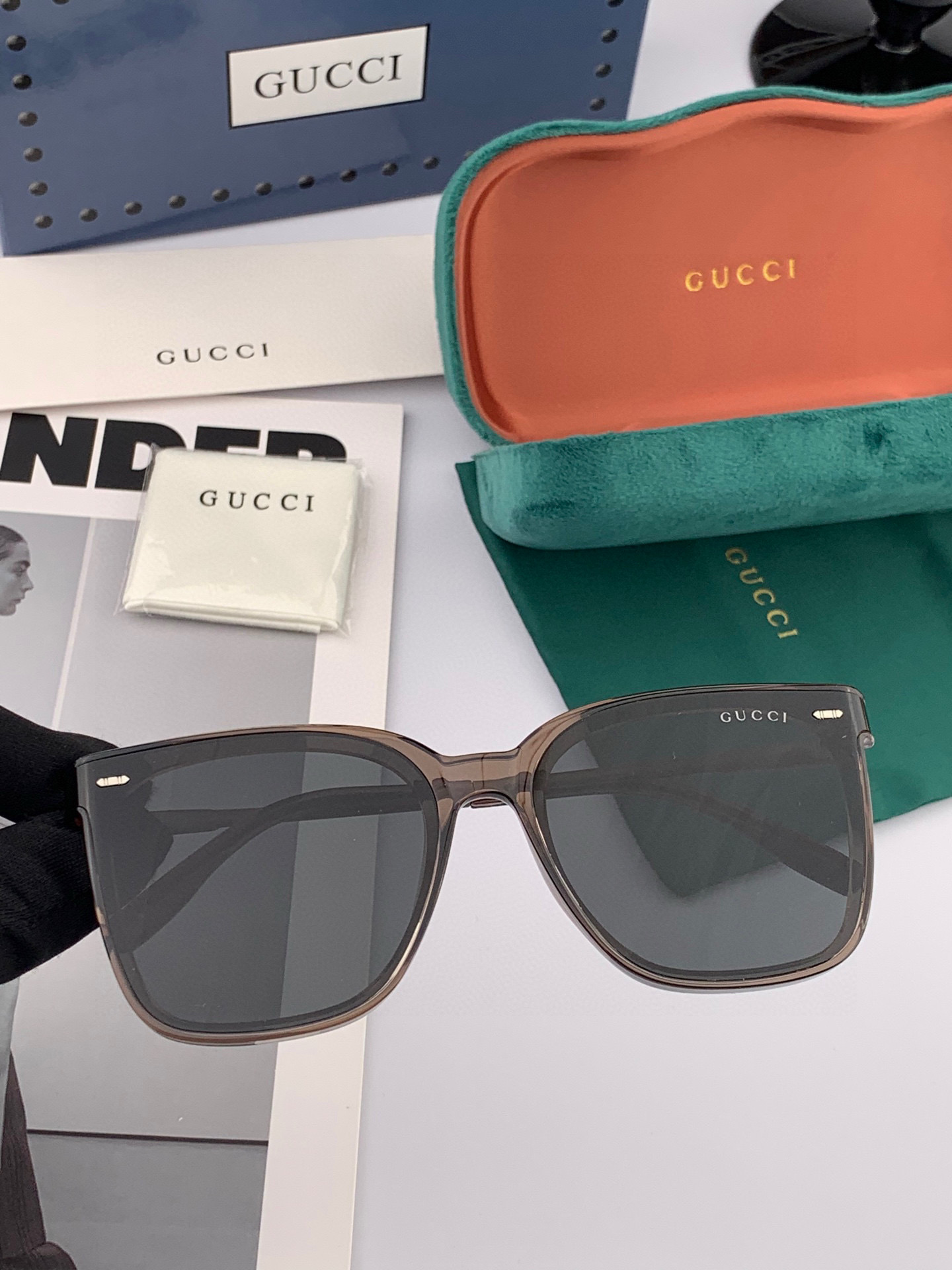 🔺 【GUCCI】2025开春新款 潮流爆款 时尚方框偏光太阳镜 高品质 佩戴舒适 网红潮款墨镜 女士高