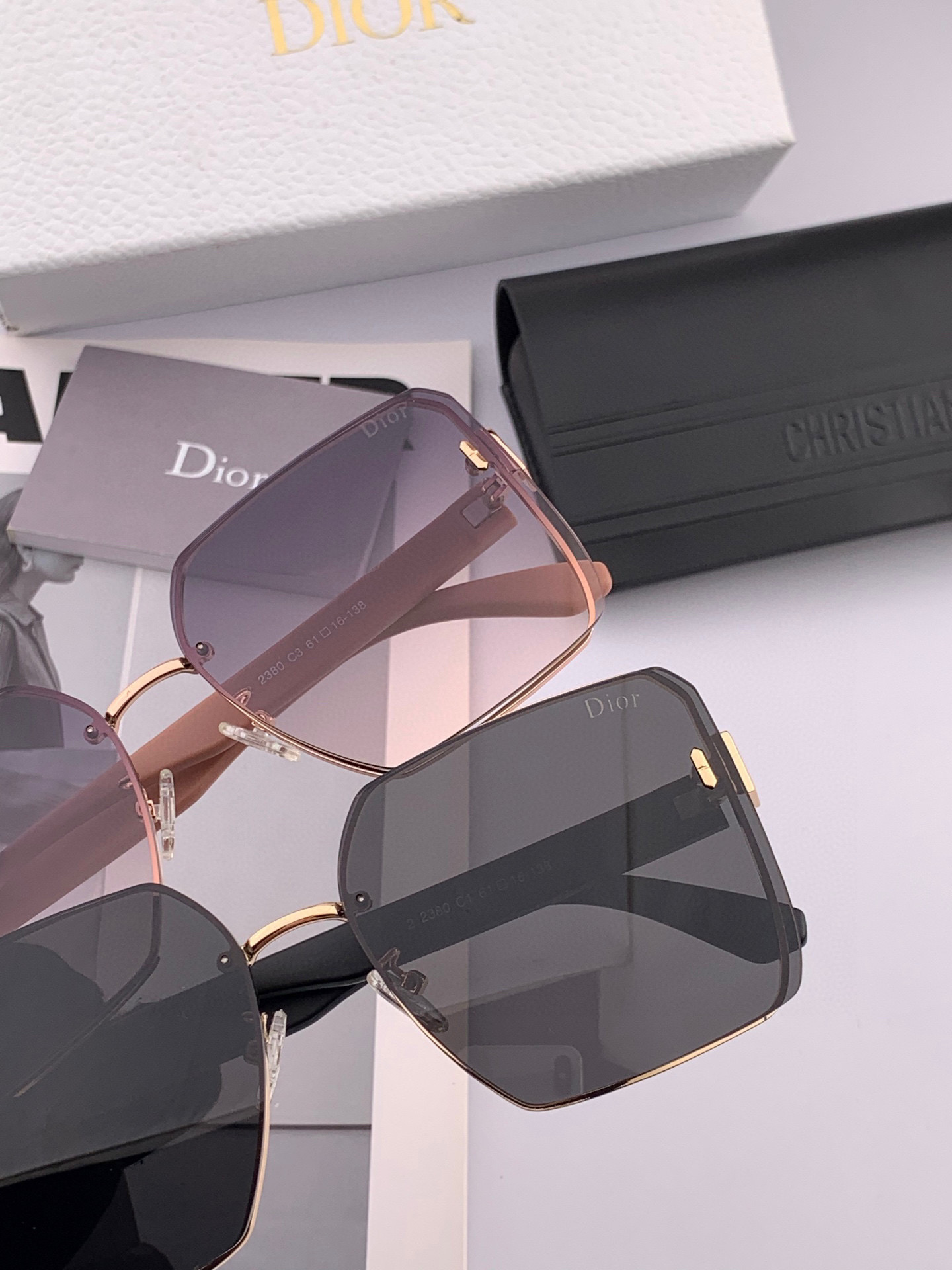  🔺 【DIOR尼龙偏光连体太阳镜】2025开春新款 潮流爆款 时尚方框偏光太阳镜 高品质 佩戴舒适 网