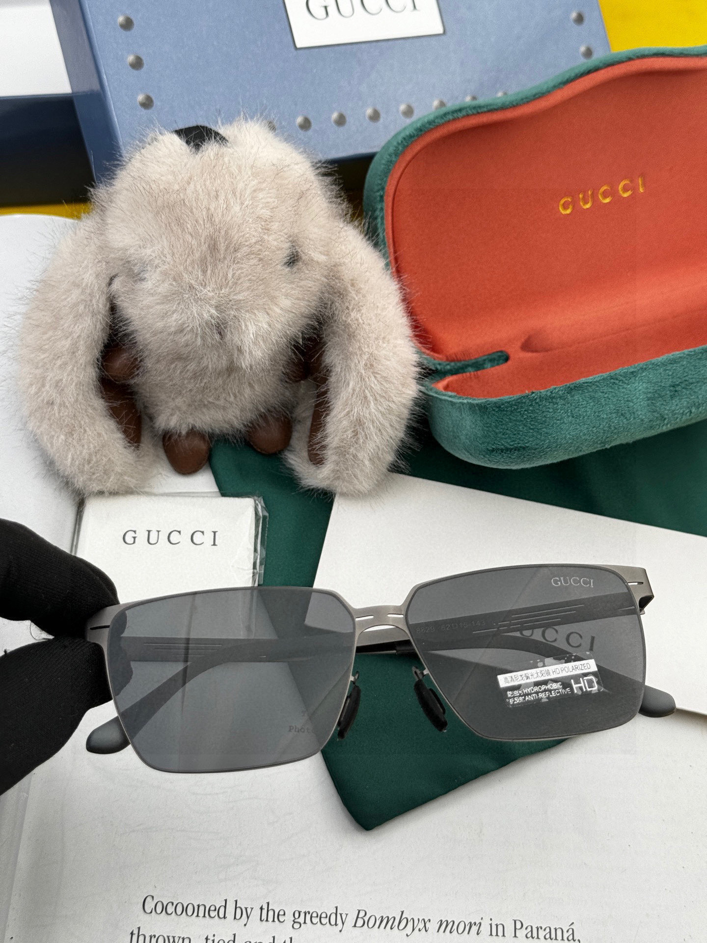 ♦️ GUCCI 2025新款男女情侣款太阳镜多边形墨镜iP电镀永不褪色 超轻超有弹性整幅眼镜无螺丝重要