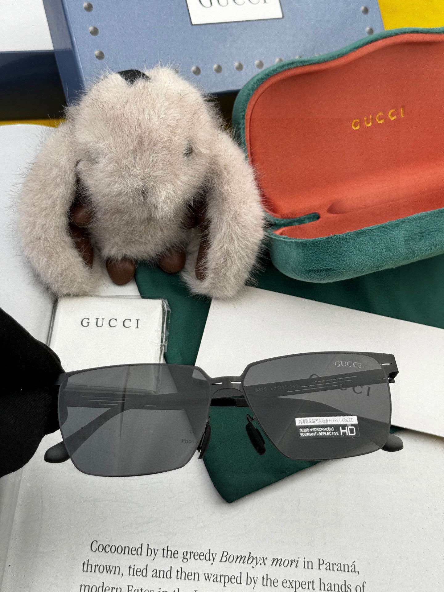 ♦️ GUCCI 2025新款男女情侣款太阳镜多边形墨镜iP电镀永不褪色 超轻超有弹性整幅眼镜无螺丝重要