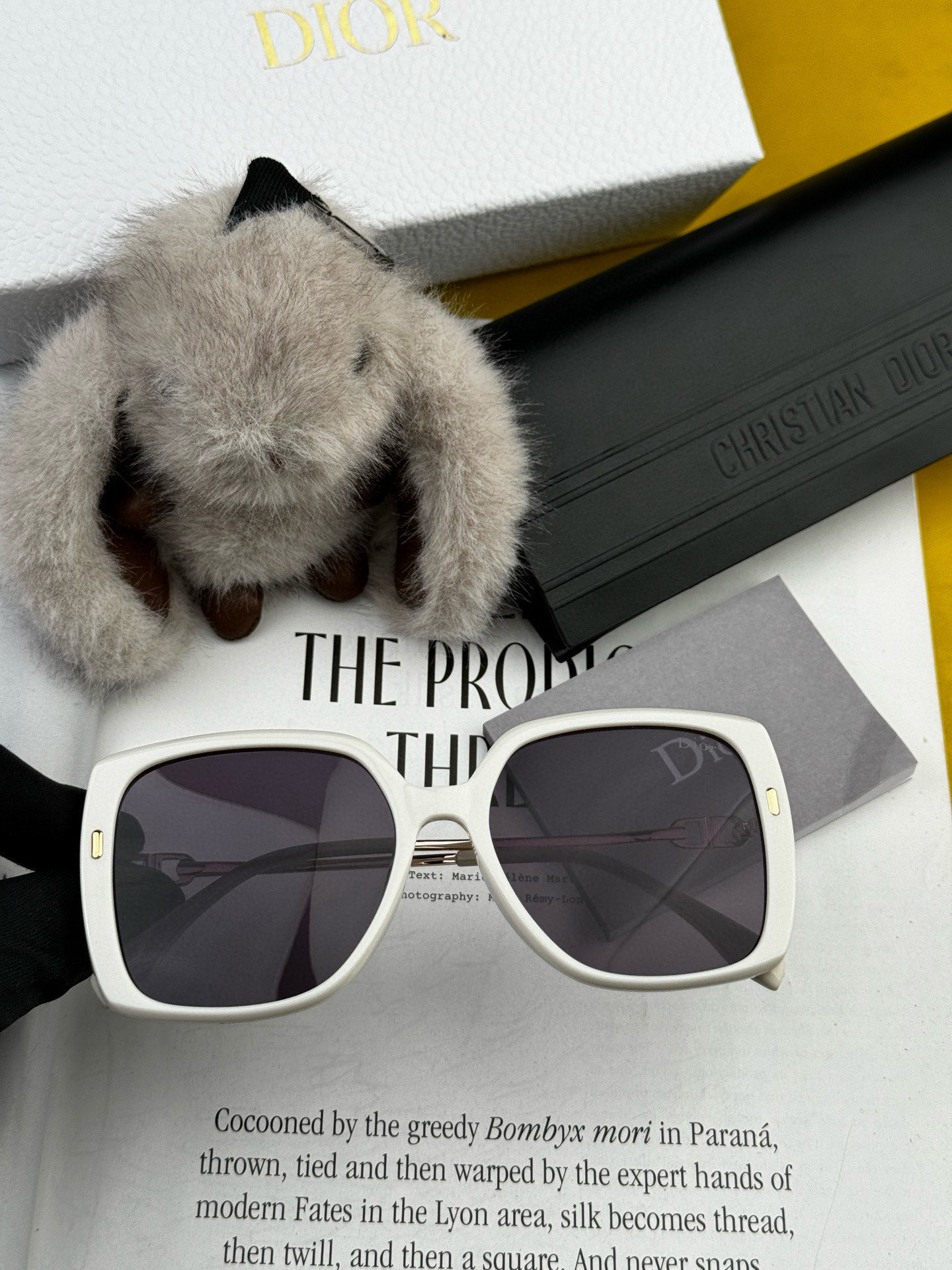  🔺 【DIOR-迪奥】2025开春新款 潮流爆款 时尚方框偏光太阳镜 高品质 佩戴舒适 网红潮款墨镜 