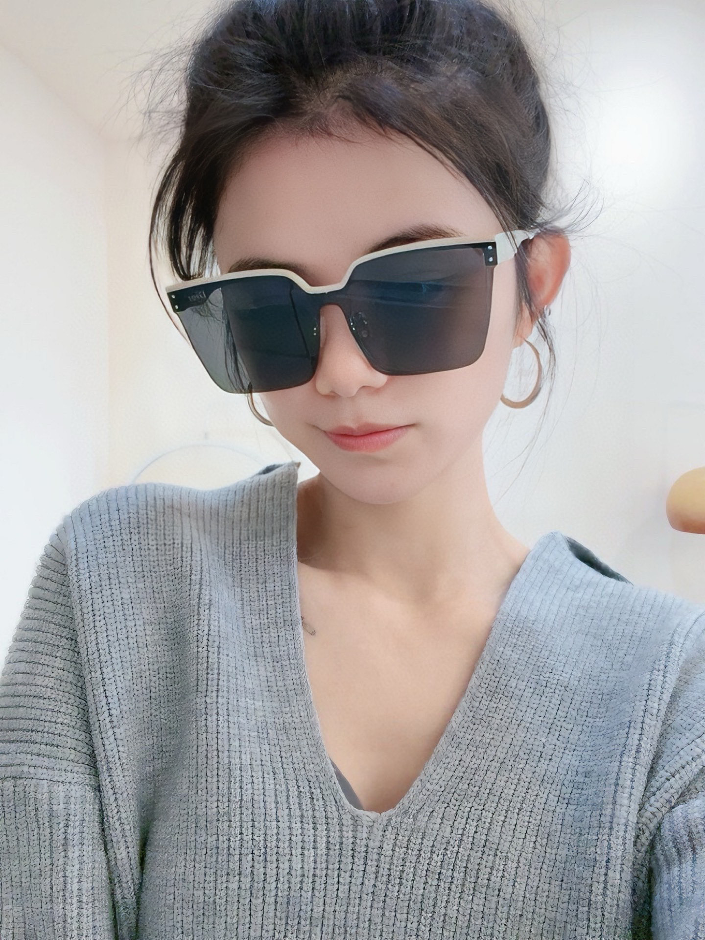 🔺 【DIOR尼龙偏光连体太阳镜】2025开春新款 潮流爆款 时尚方框偏光太阳镜 高品质 佩戴舒适 网红