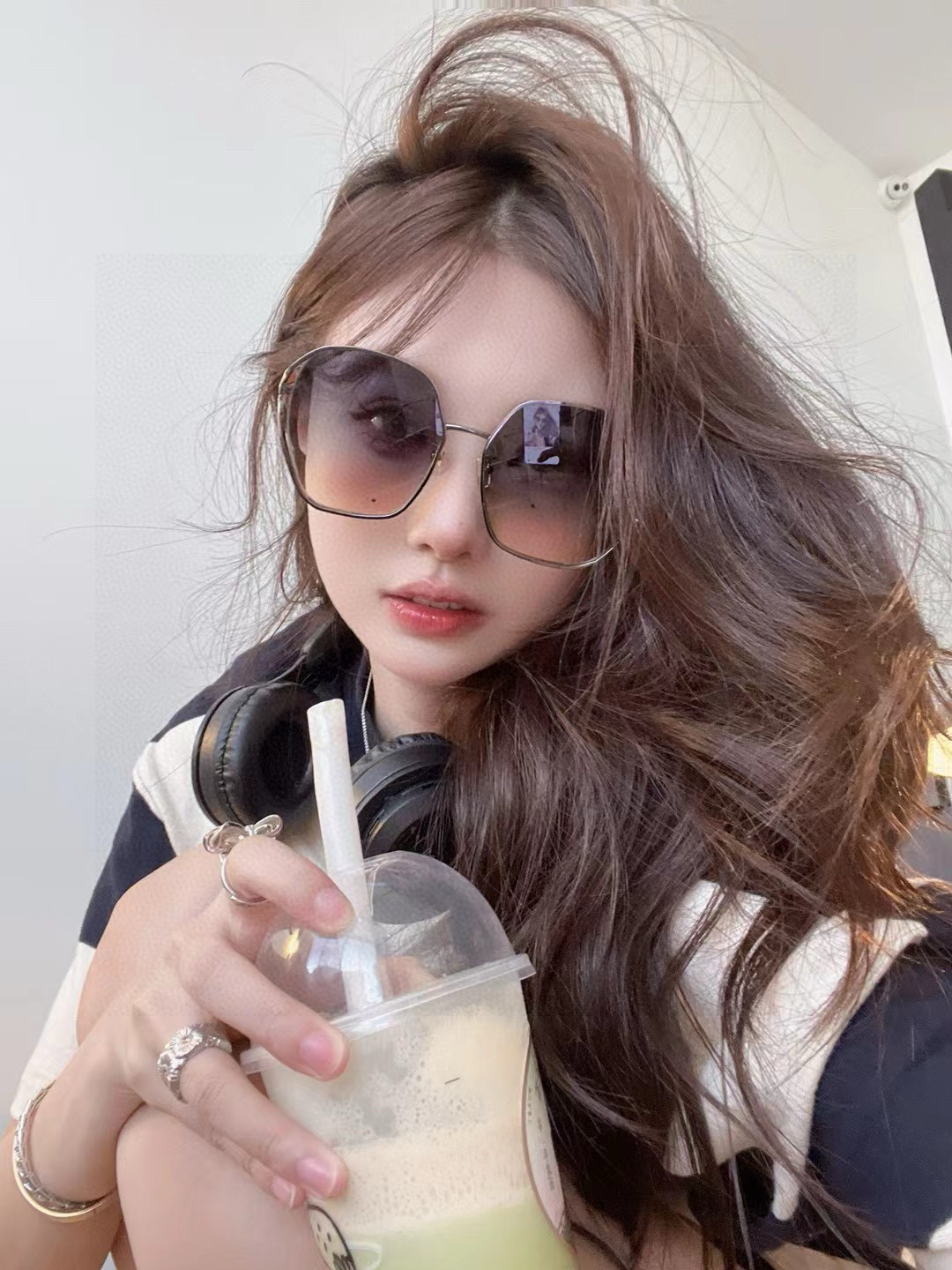   MIUMIU/缪缪🖇🖇2025开春新款🌟闪耀新款璀璨登台 ❤❤太阳镜潮品 精致个性设计简约时尚 专柜