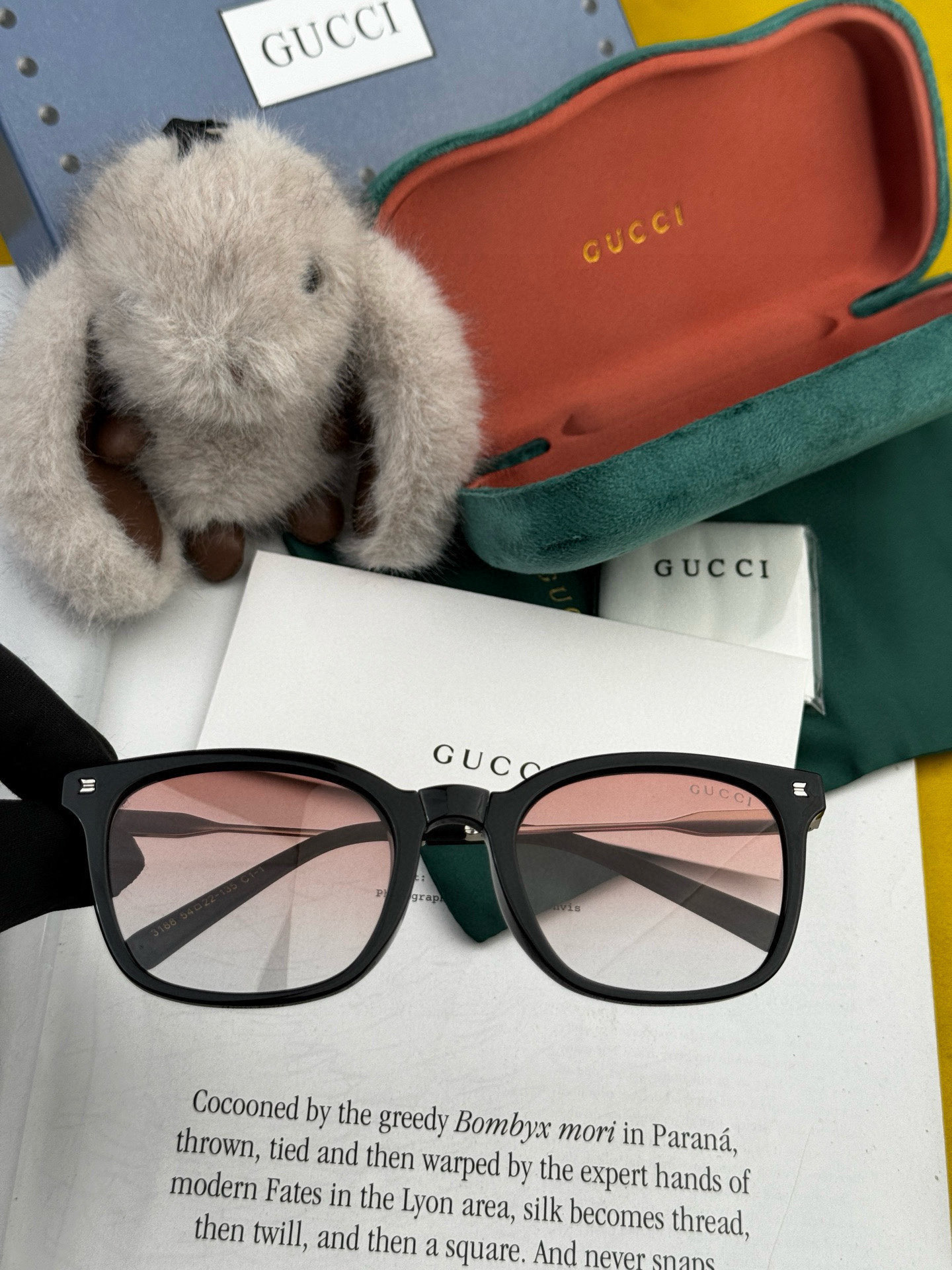 🔺 【GUCCI】2025开春新款 潮流爆款 时尚折叠方框偏光太阳镜 高品质 佩戴舒适 网红潮款墨镜 型