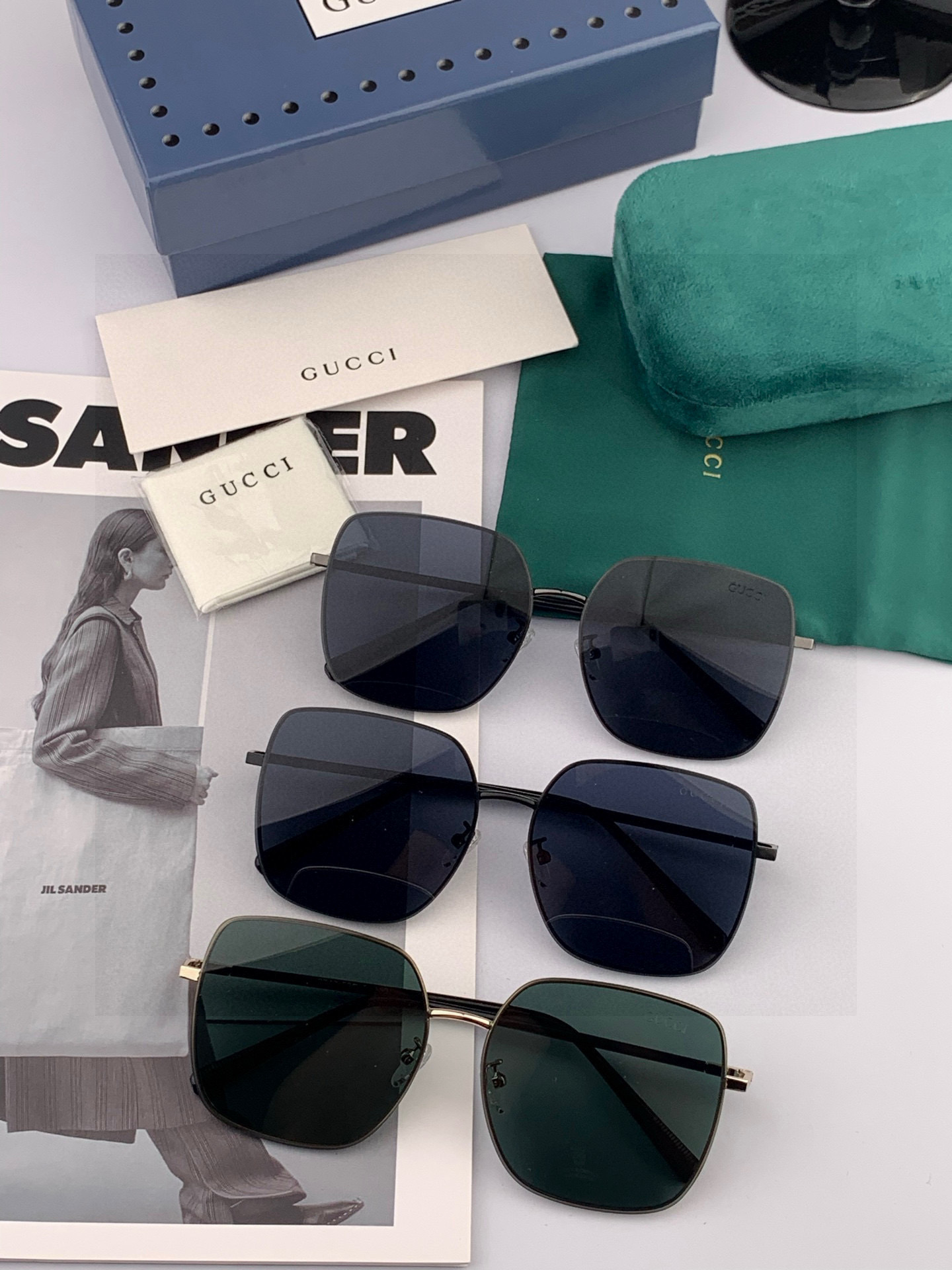        GUCCI 男款炫彩飞行员偏光太阳镜 ❤️材质：高清尼龙加厚卡槽高清偏光镜片 🌹无边框镜架