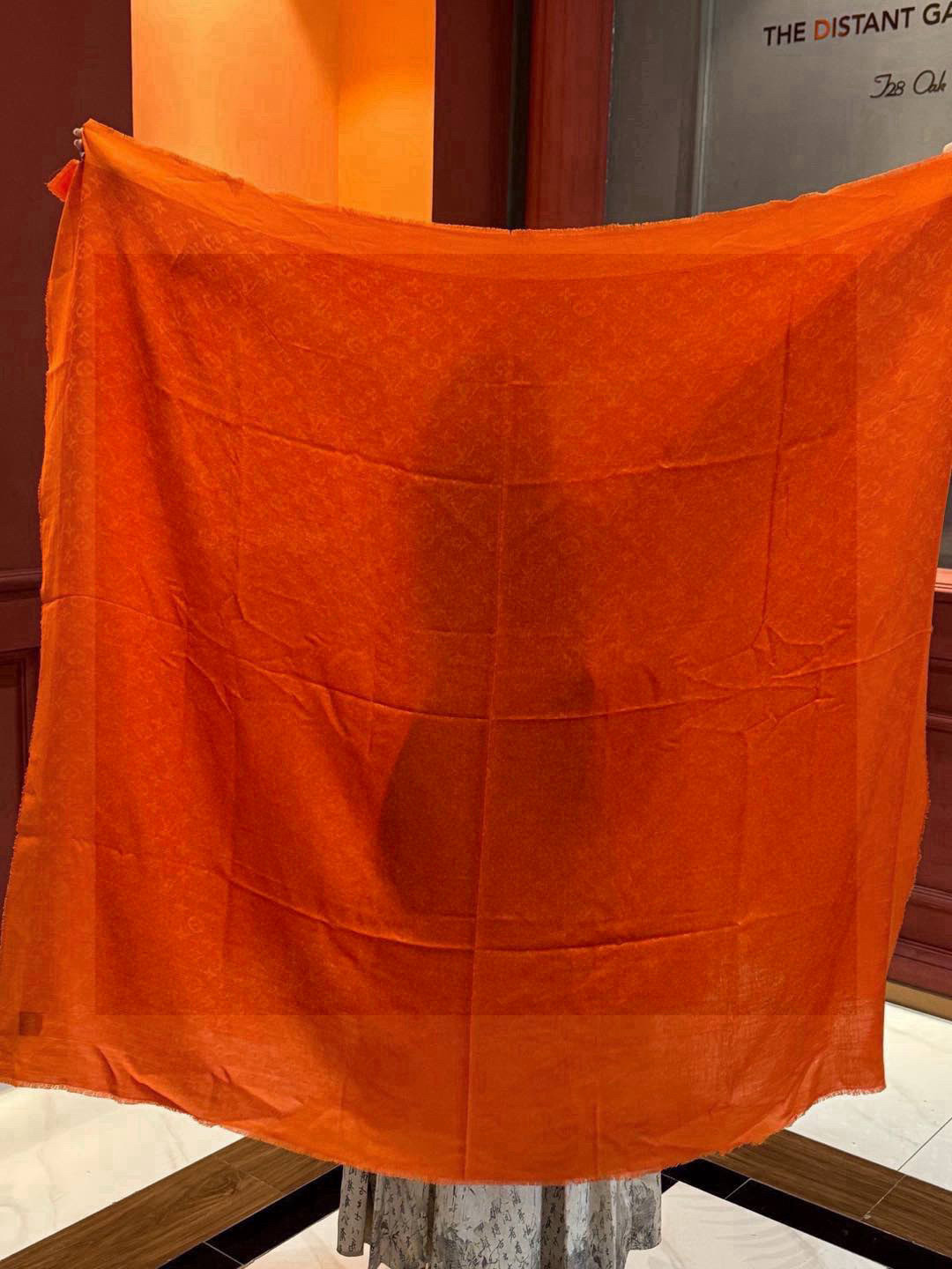  LV 提花真丝羊绒款，最高级的原单尾货，这才是硬货❗️不负众望，终于等到了你们心念念的LV专柜爆炸款新