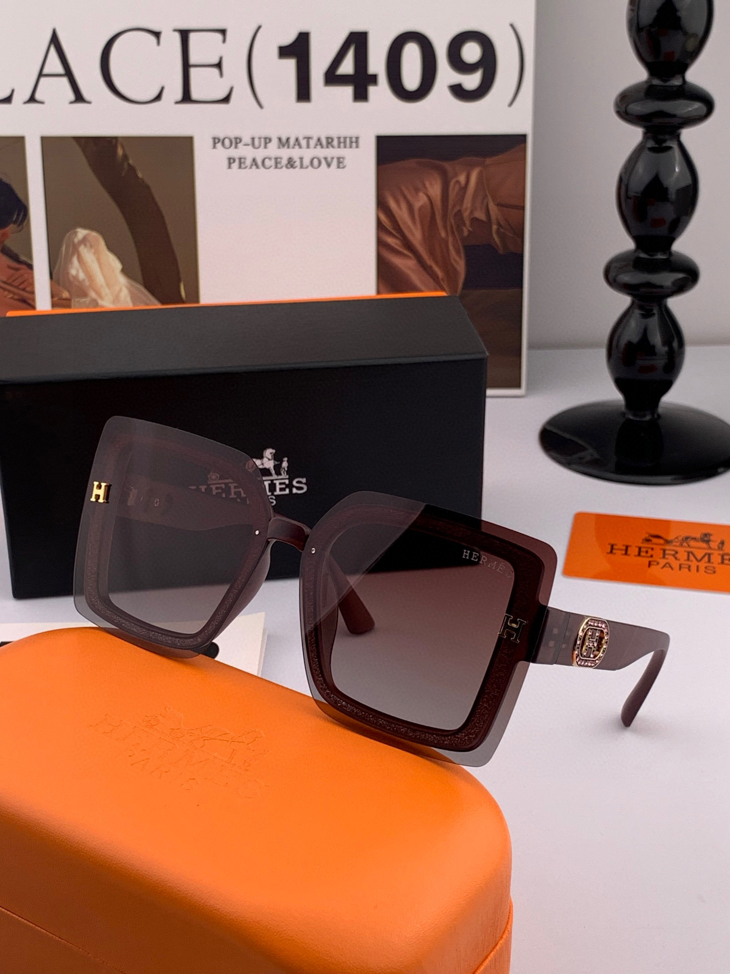   HERMES 爱马仕 2025开春新款🎈原版出货 网红超爆款💙经典奢华全球风强酷亲亲 时尚方框太阳镜