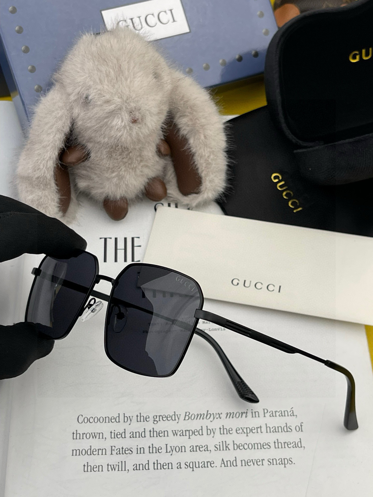   GUCCI-2025新款偏光太阳镜、完美品质，独特设计  适合各种脸型，‼️经典太阳镜 超个性 古典