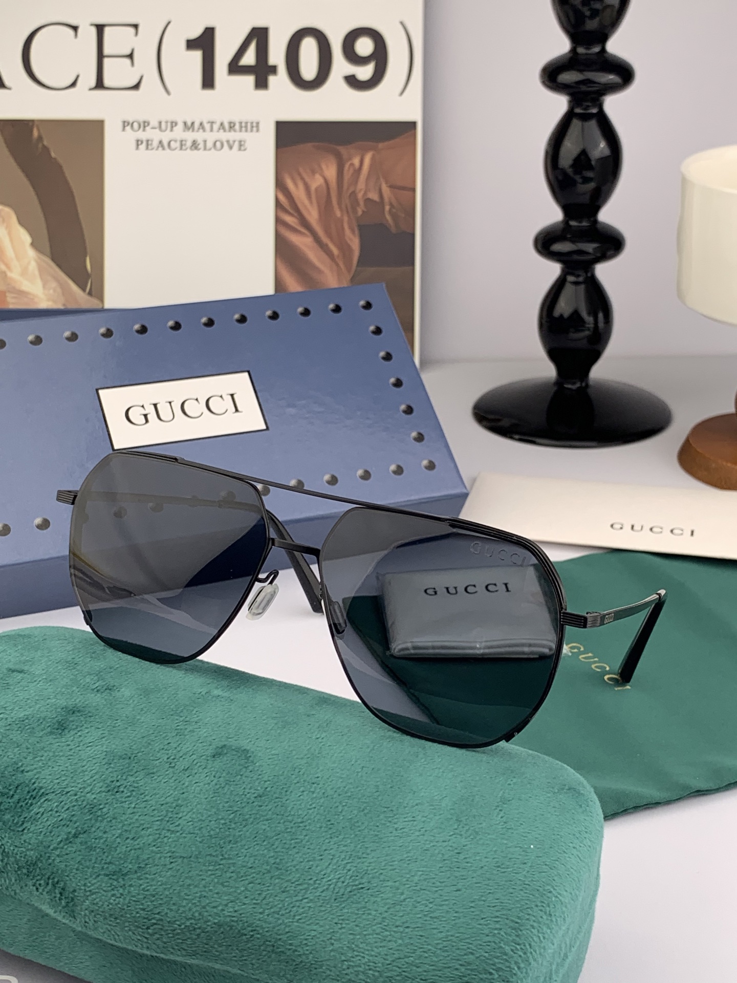         GUCCI 男款炫彩飞行员偏光太阳镜 ❤️材质：高清尼龙加厚卡槽高清偏光镜片 🌹无边框镜