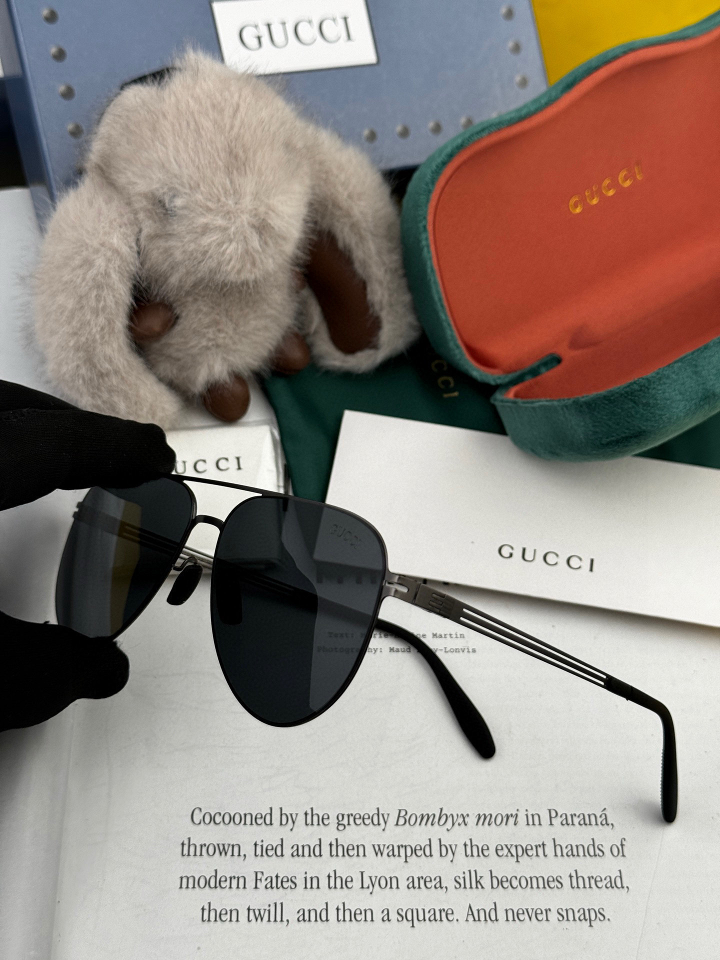 ♦️ GUCCI 2025
新款男女情侣款太阳镜多边形墨镜iP电镀永不褪色 超轻超有弹性整幅眼镜无螺丝重