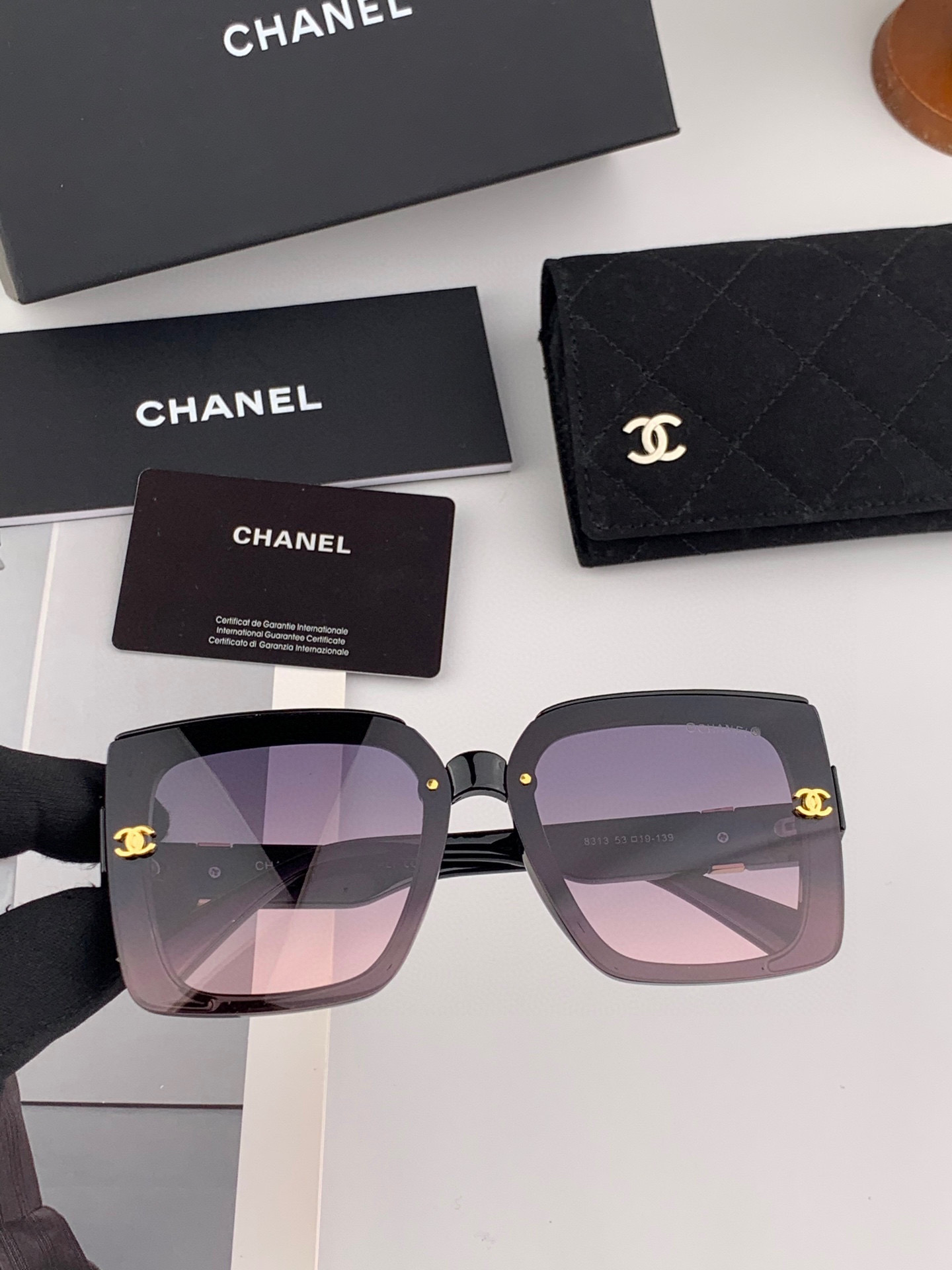 🔺CHANEL🔻2025官方早春新款，众多明星同款色香奈儿‼️‼️新款大框墨镜 ，🌈🌈宝丽来超清太阳镜🔝