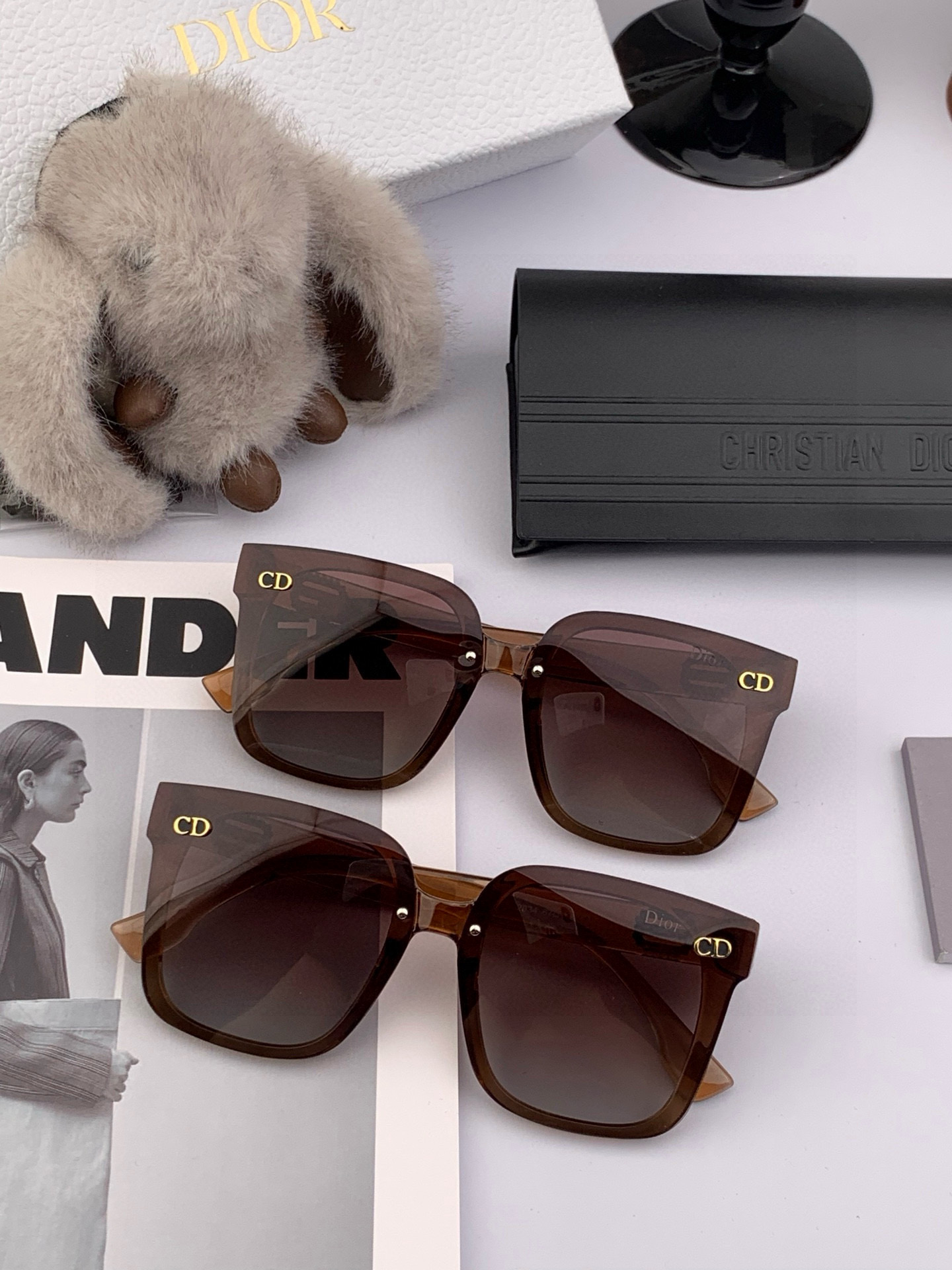     TR版本-偏光【独家大牌太阳镜无滤镜‼实拍上架 Dior官网最新发布新款太阳镜🕶，注意⚠我们是高