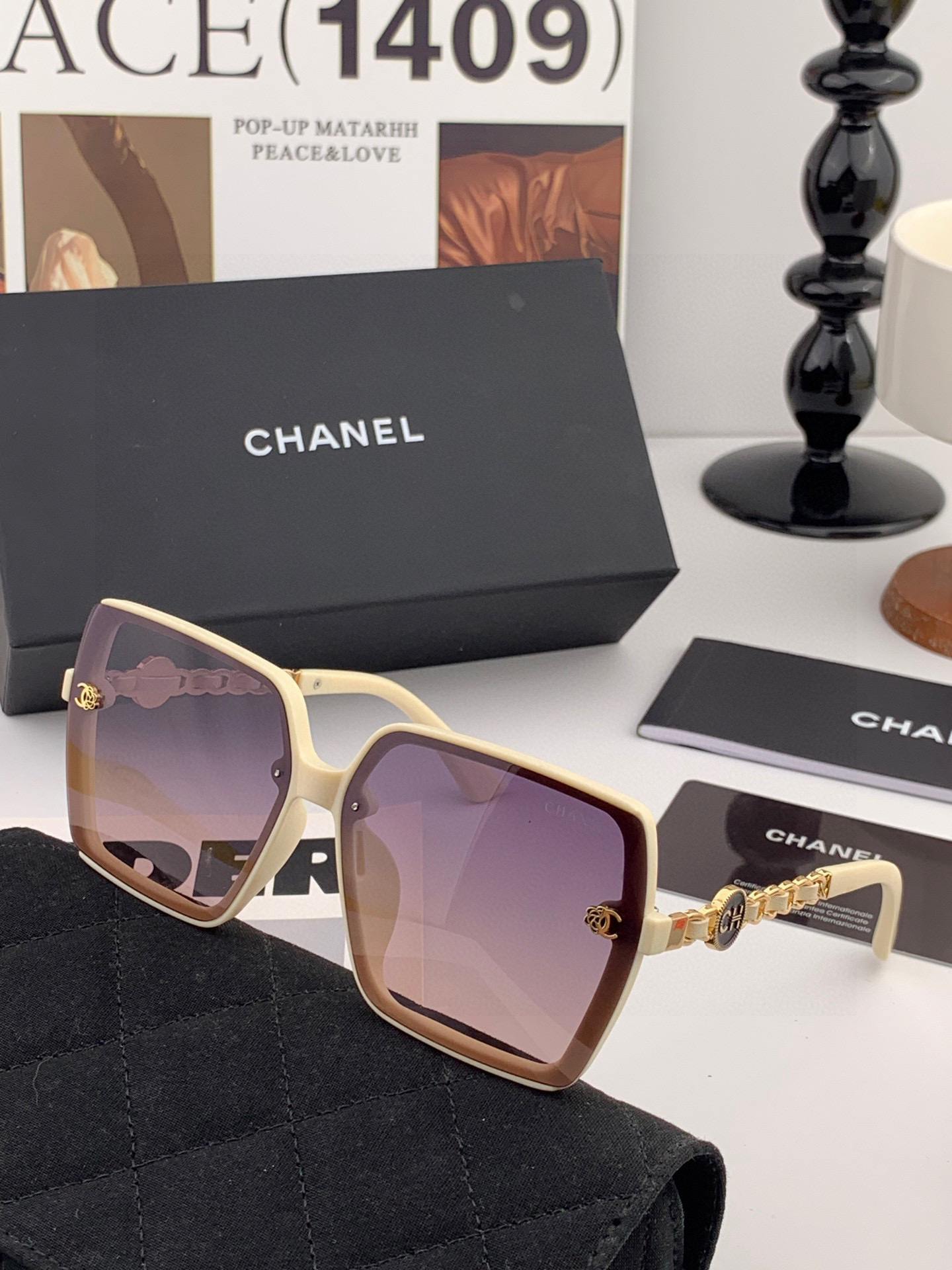  香奈儿 2025开春新款太阳镜 各路网红纷纷带起气场满分‼️ 俏皮甜美.上脸效果更佳.金属质感超好 型