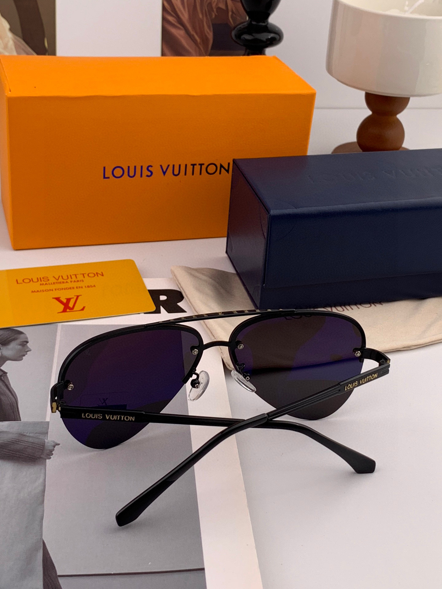  2025新款 LOUIS VUITTON-路易家  新品LV蛤蟆框太阳镜 每一付都是精品 ❤️时尚达人