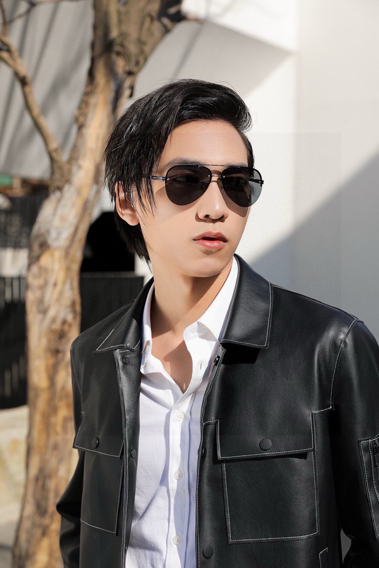  2025新款 LOUIS VUITTON-路易家  新品LV蛤蟆框太阳镜 每一付都是精品 ❤️时尚达人