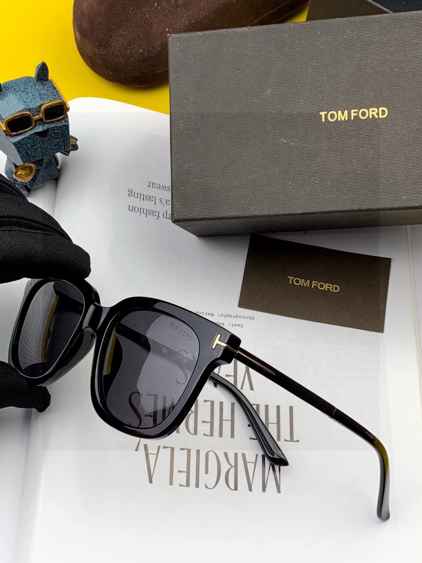 【TOMFORD】汤姆福特 爆款来袭！经典火爆作品 重磅出击 ！超经典偏光眼镜，时刻展现时尚大牌风范！我