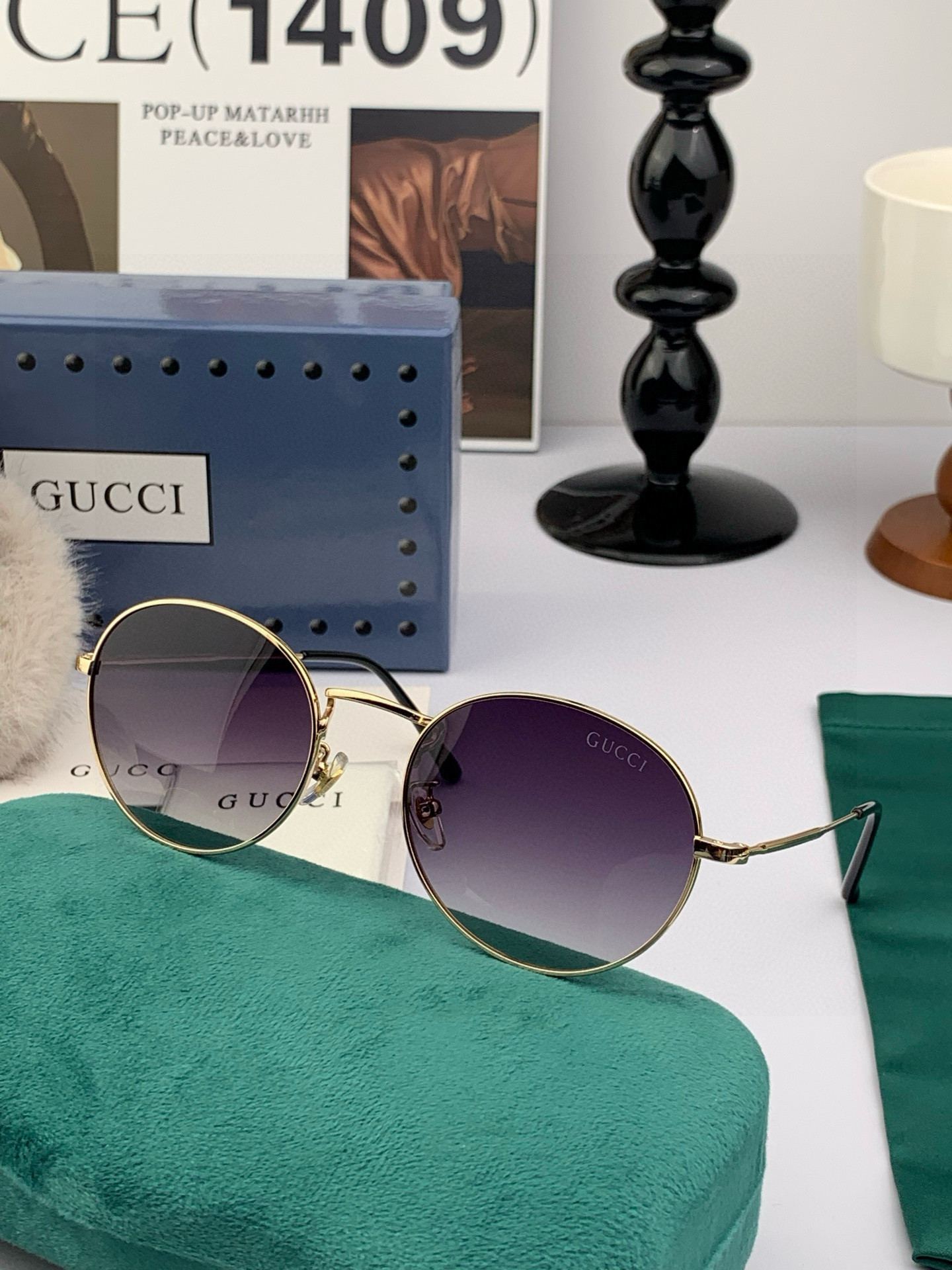   Gucci 。  高品质男女款墨镜   👍 进口宝丽来偏光镜片  。蛤蟆镜 开车钓鱼都可 。百搭显瘦