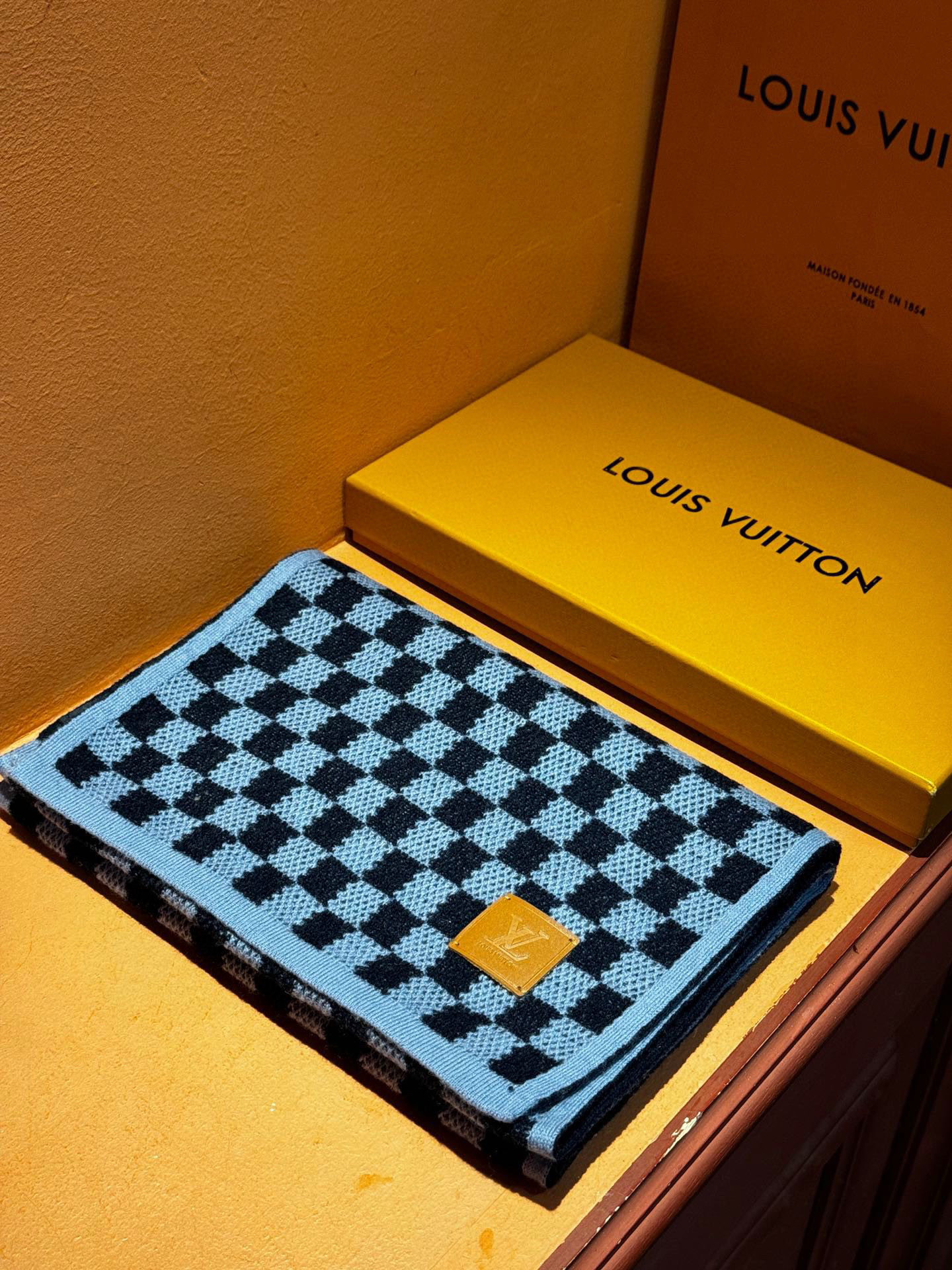   顶级原版 怒赞推荐‼️高端男士款~超级无敌软糯的男士羊绒围巾👍L家ZG同步在售，这个价格真的无敌超值