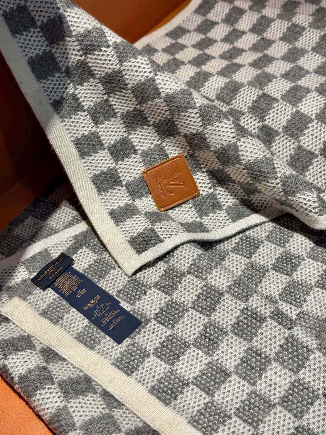   顶级原版 怒赞推荐‼️高端男士款~超级无敌软糯的男士羊绒围巾👍L家ZG同步在售，这个价格真的无敌超值